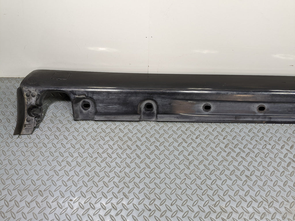 97 - 05 MERCEDES-BENZ S500 OEM ROCKER PANEL MOULDING BLACK RIGHT PASSENGER SIDE