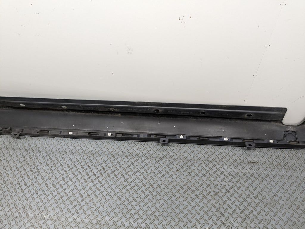 97 - 05 MERCEDES-BENZ S500 OEM ROCKER PANEL MOULDING BLACK RIGHT PASSENGER SIDE
