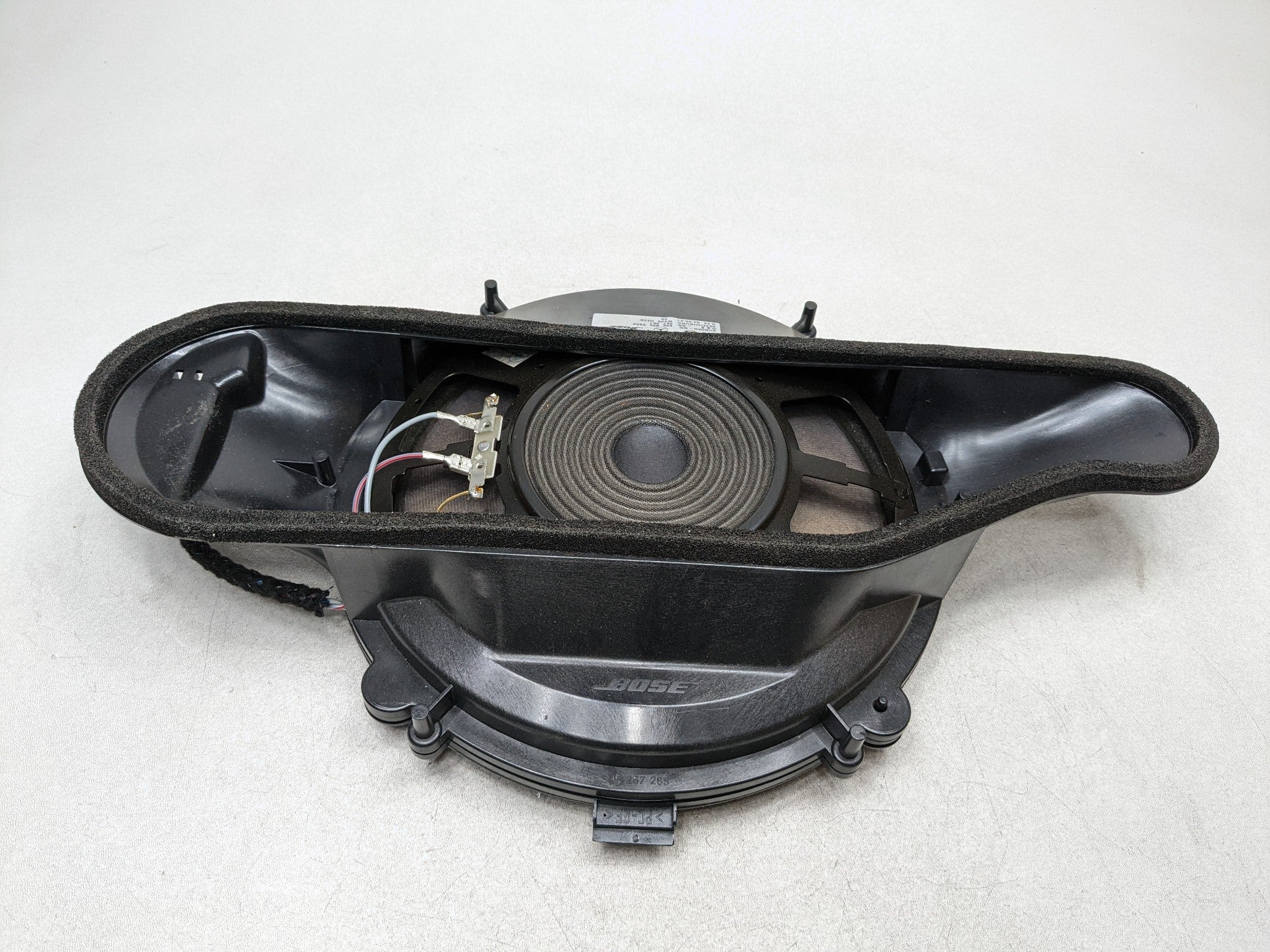 1997 - 2005 MERCEDES-BENZ S500 OEM SUBWOOFER SPEAKER REAR AUDIO SOUND SYSTEM