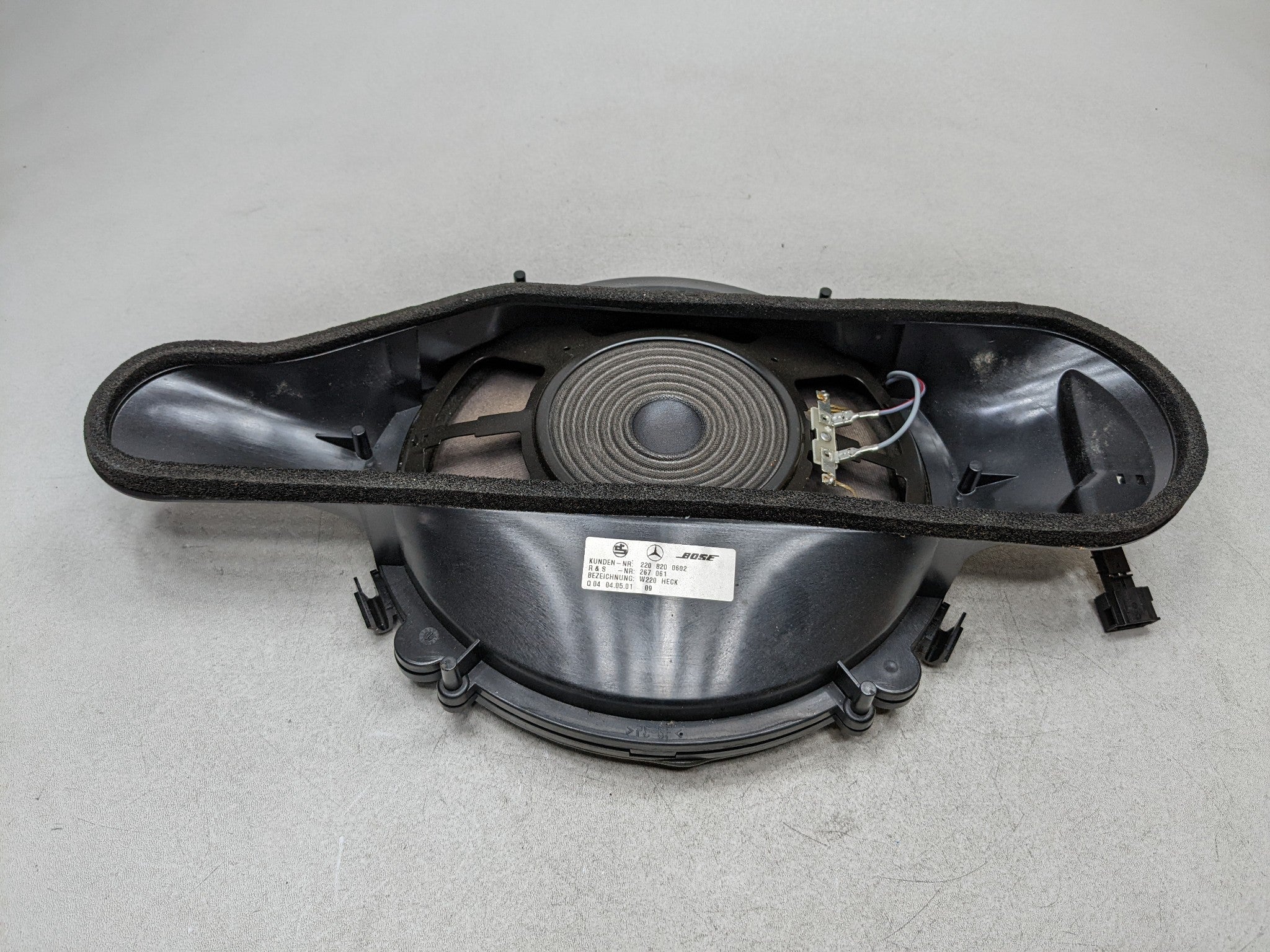 1997 - 2005 MERCEDES-BENZ S500 OEM SUBWOOFER SPEAKER REAR AUDIO SOUND SYSTEM