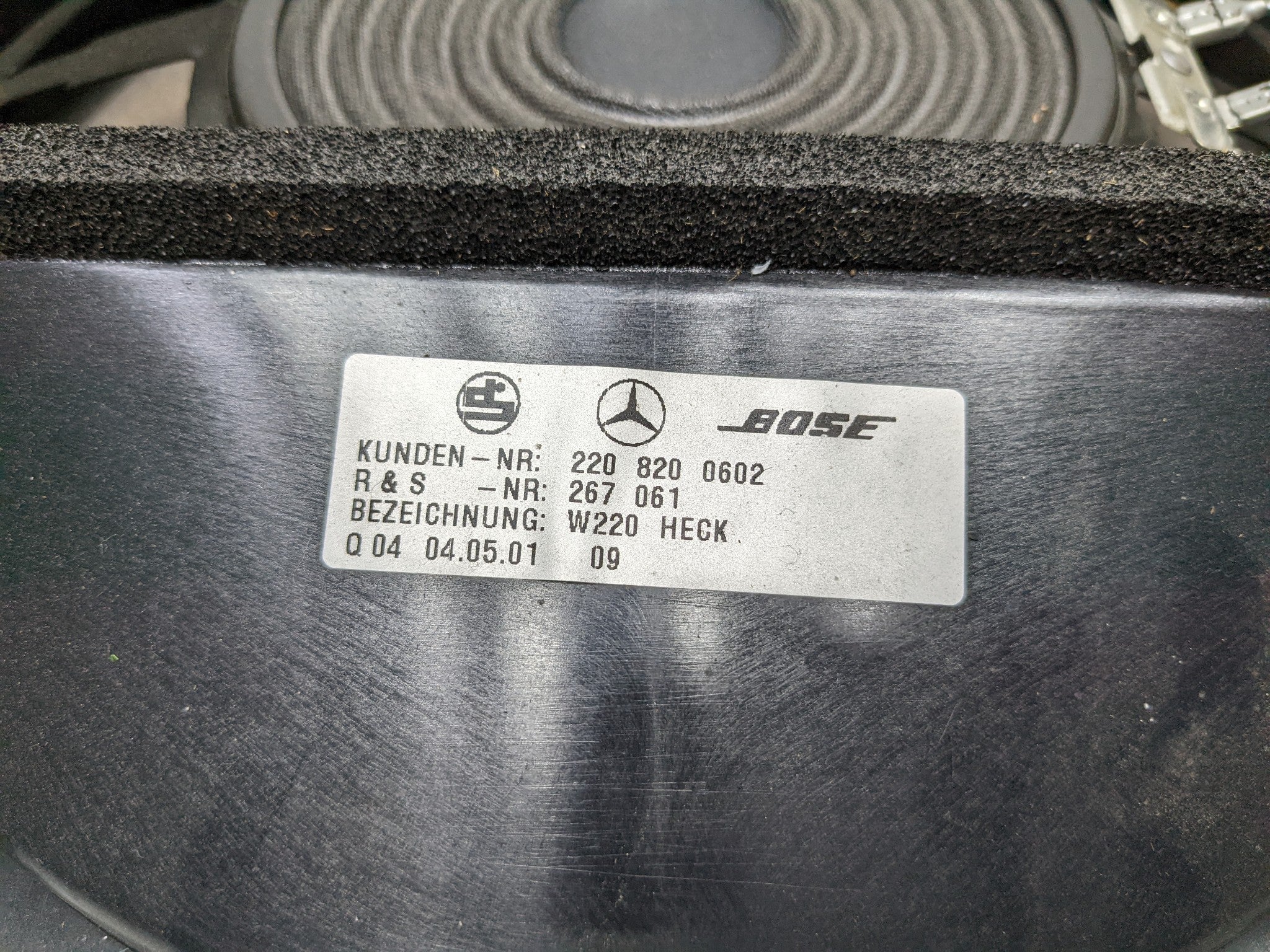 1997 - 2005 MERCEDES-BENZ S500 OEM SUBWOOFER SPEAKER REAR AUDIO SOUND SYSTEM