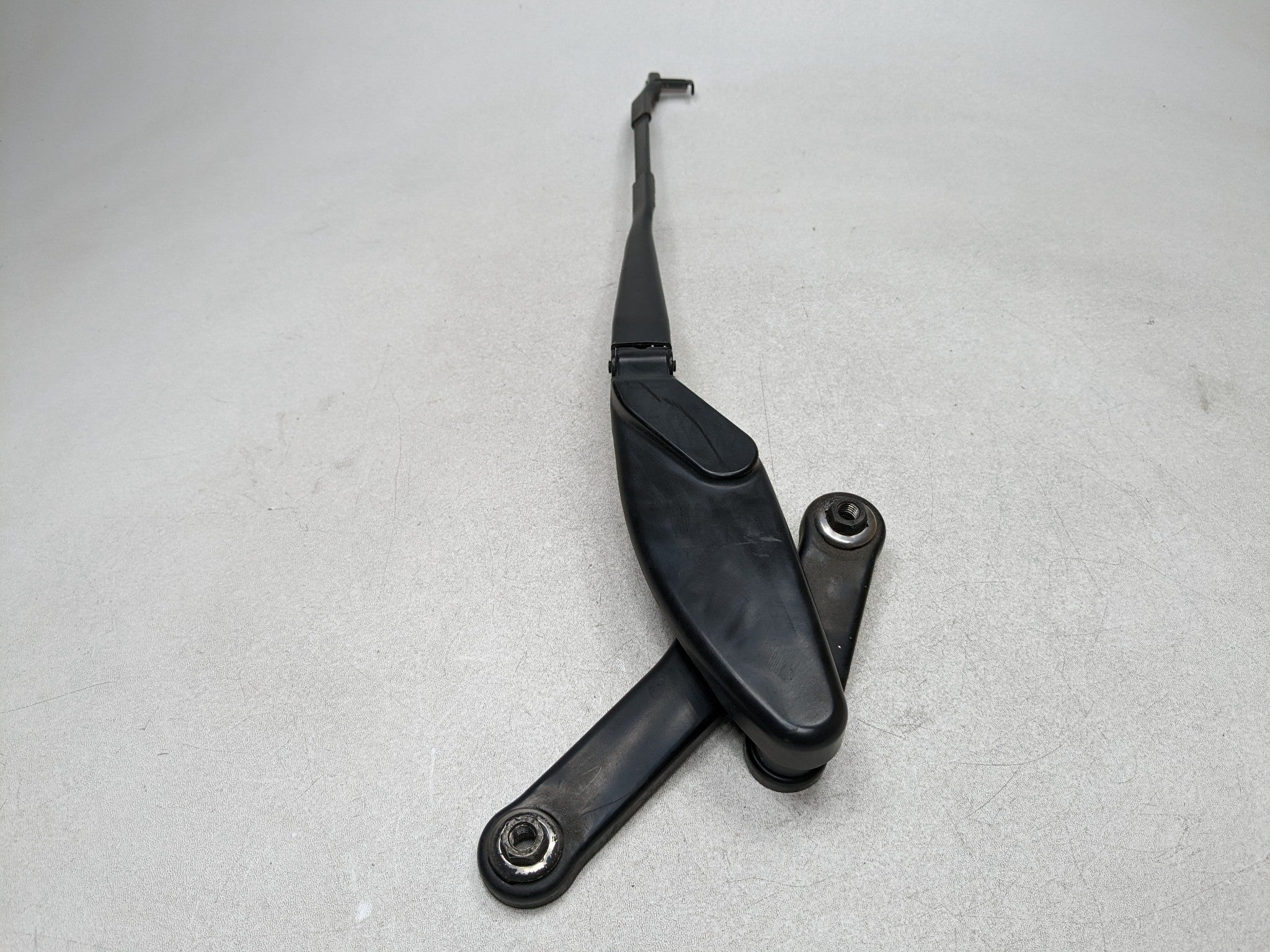 97 - 05 MERCEDES-BENZ S500 OEM WINDSHIELD WIPER ARM FRONT RIGHT PASSENGER SIDE