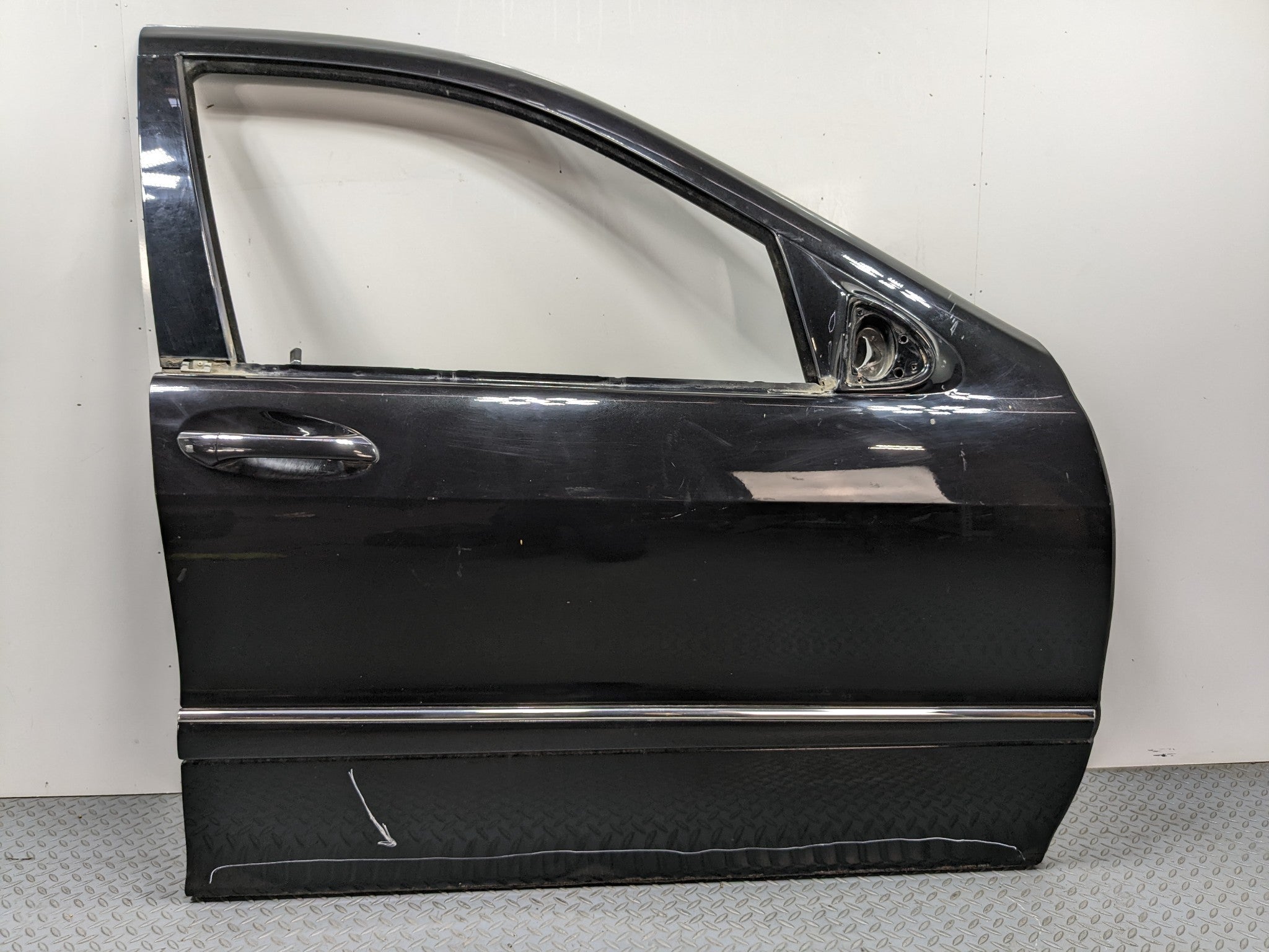 97 - 05 MERCEDES-BENZ S500 OEM DOOR SHELL PANEL BLACK FRONT RIGHT PASSENGER SIDE