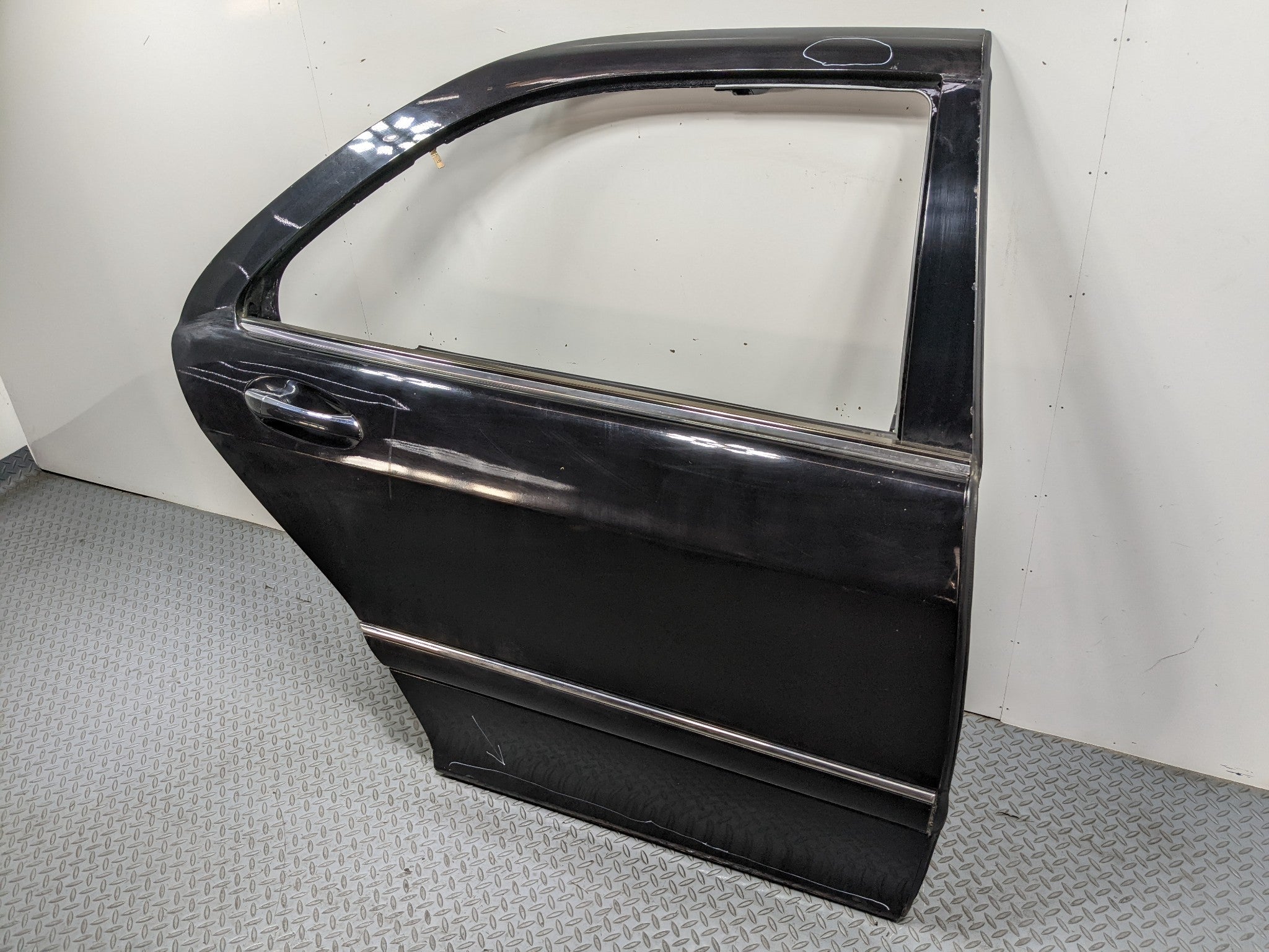 97 - 05 MERCEDES-BENZ S500 OEM DOOR SHELL PANEL BLACK REAR RIGHT PASSENGER SIDE