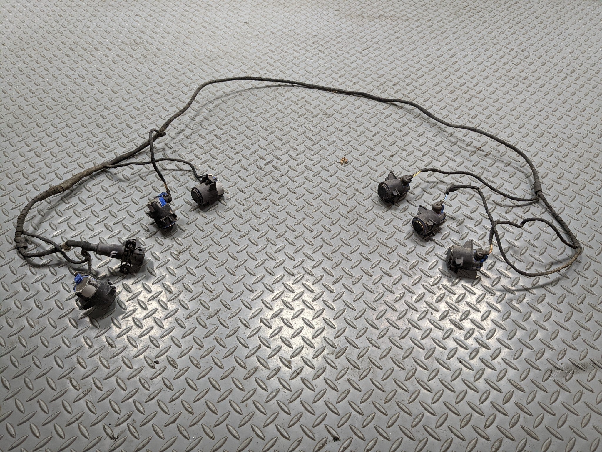 1997 - 205 MERCEDES-BENZ S500 OEM FRONT BUMPER PARKING SENSOR WIRE HARNESS PDC