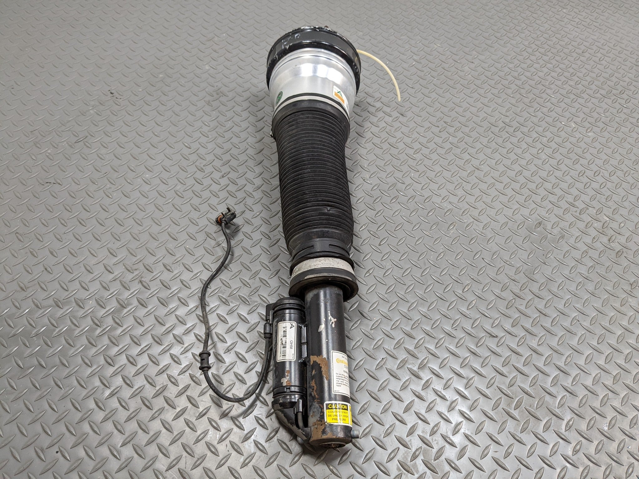 97 - 05 MERCEDES-BENZ S500 OEM SHOCK ABSORBER STRUT ASSEMBLY FRONT RIGHT SIDE