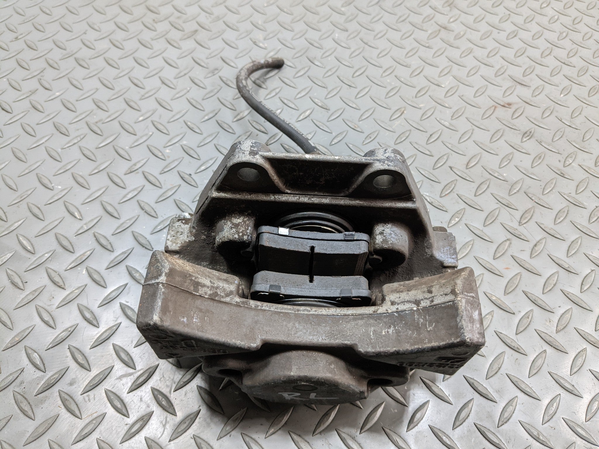 1997 - 2005 MERCEDES-BENZ S500 OEM BRAKE CALIPER ASSEMBLY REAR LEFT DRIVER SIDE
