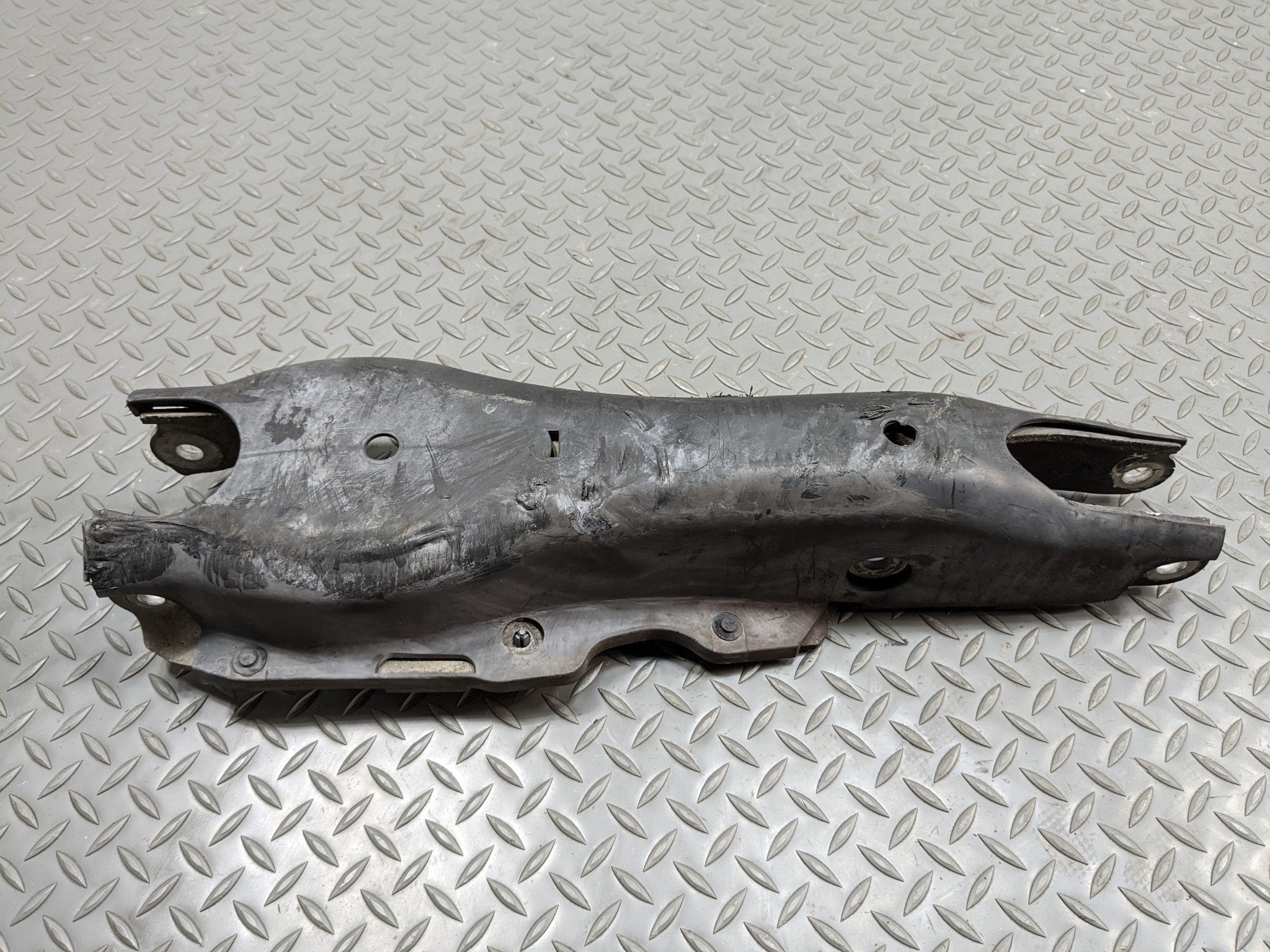 97 - 05 MERCEDES-BENZ S500 OEM LOWER REARWARD CONTROL ARM REAR LEFT DRIVER SIDE