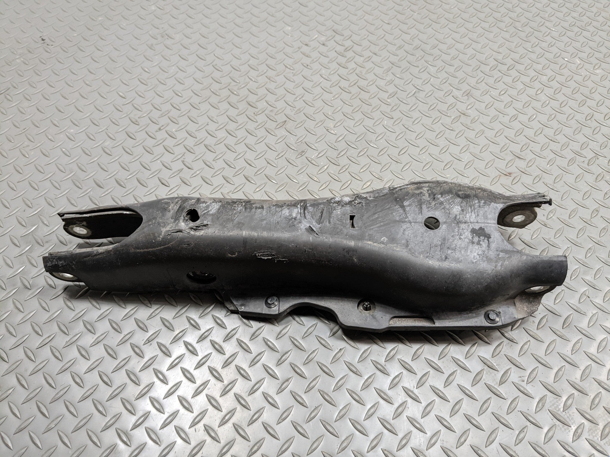 97 - 05 MERCEDES-BENZ S500 OEM LOWER REARWARD CONTROL ARM REAR LEFT DRIVER SIDE