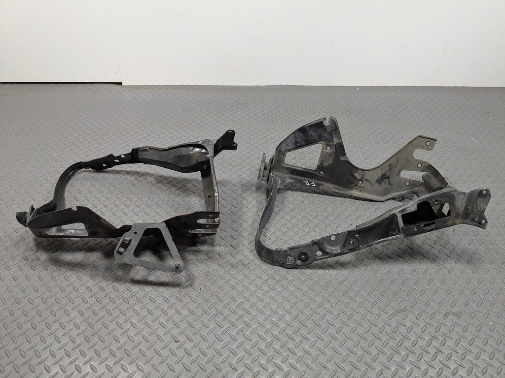 97 - 05 MERCEDES-BENZ S500 OEM RADIATOR SUPPORT MOUNT FRAME FRONT LEFT AND RIGHT