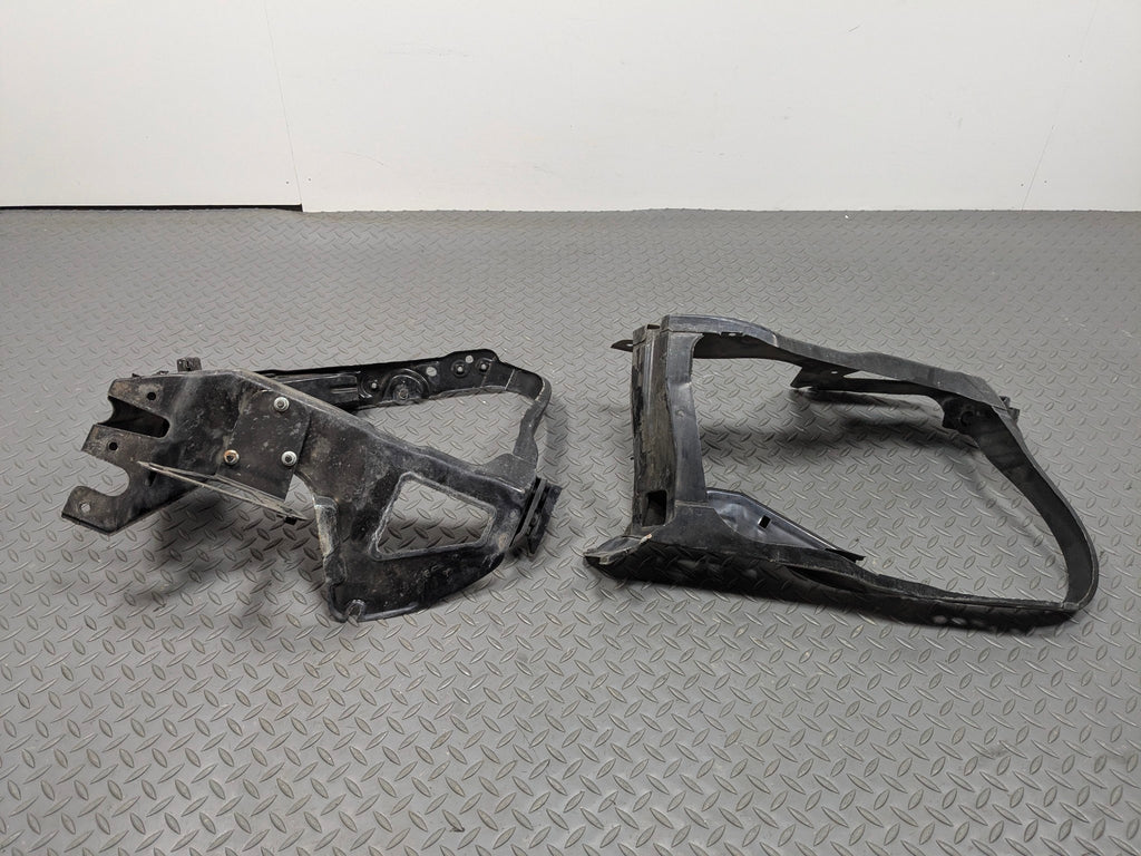 97 - 05 MERCEDES-BENZ S500 OEM RADIATOR SUPPORT MOUNT FRAME FRONT LEFT AND RIGHT
