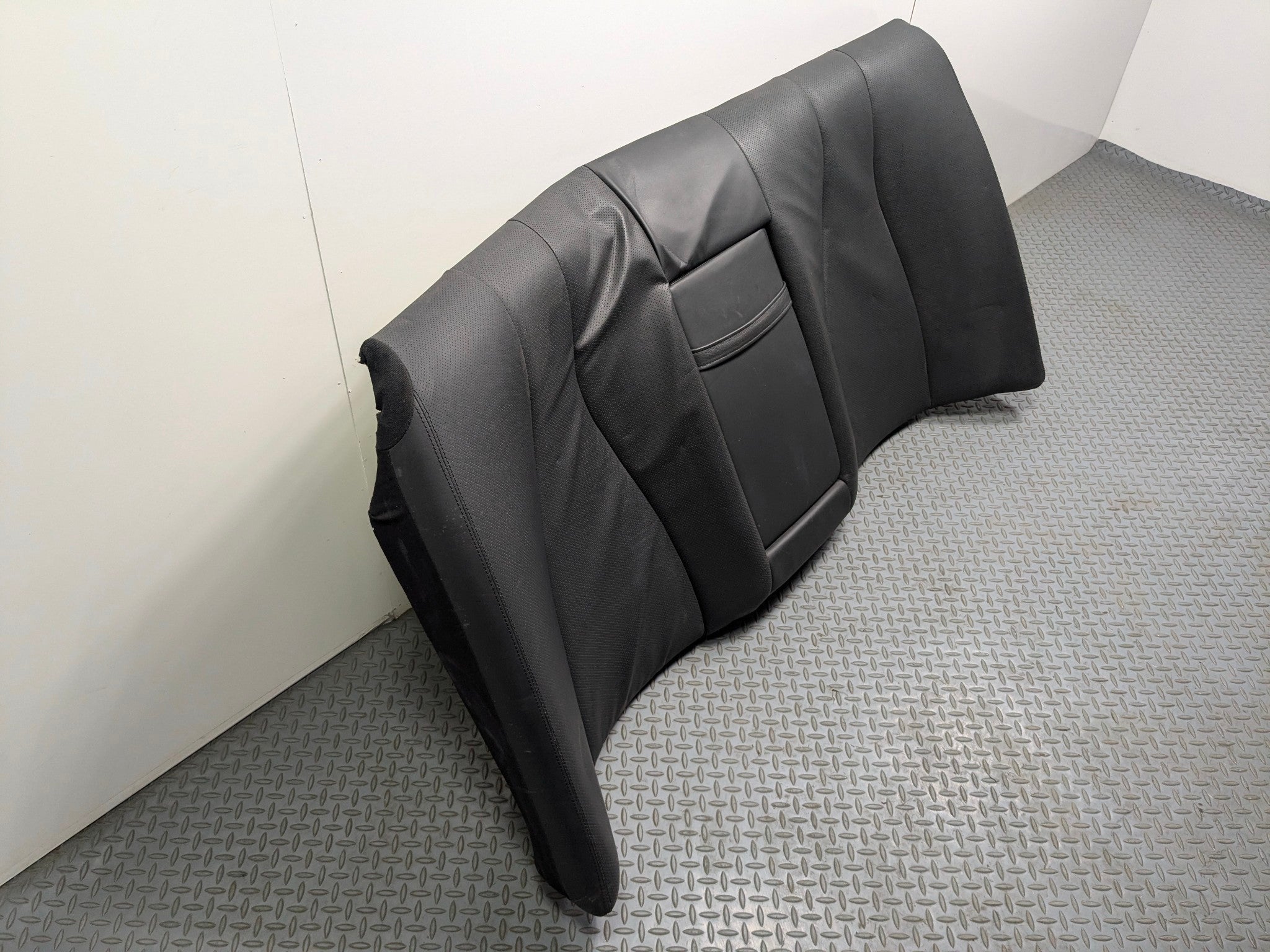97 - 05 MERCEDES-BENZ S500 OEM REAR TOP UPPER SEAT CUSHION COVER ASSEMBLY BLACK