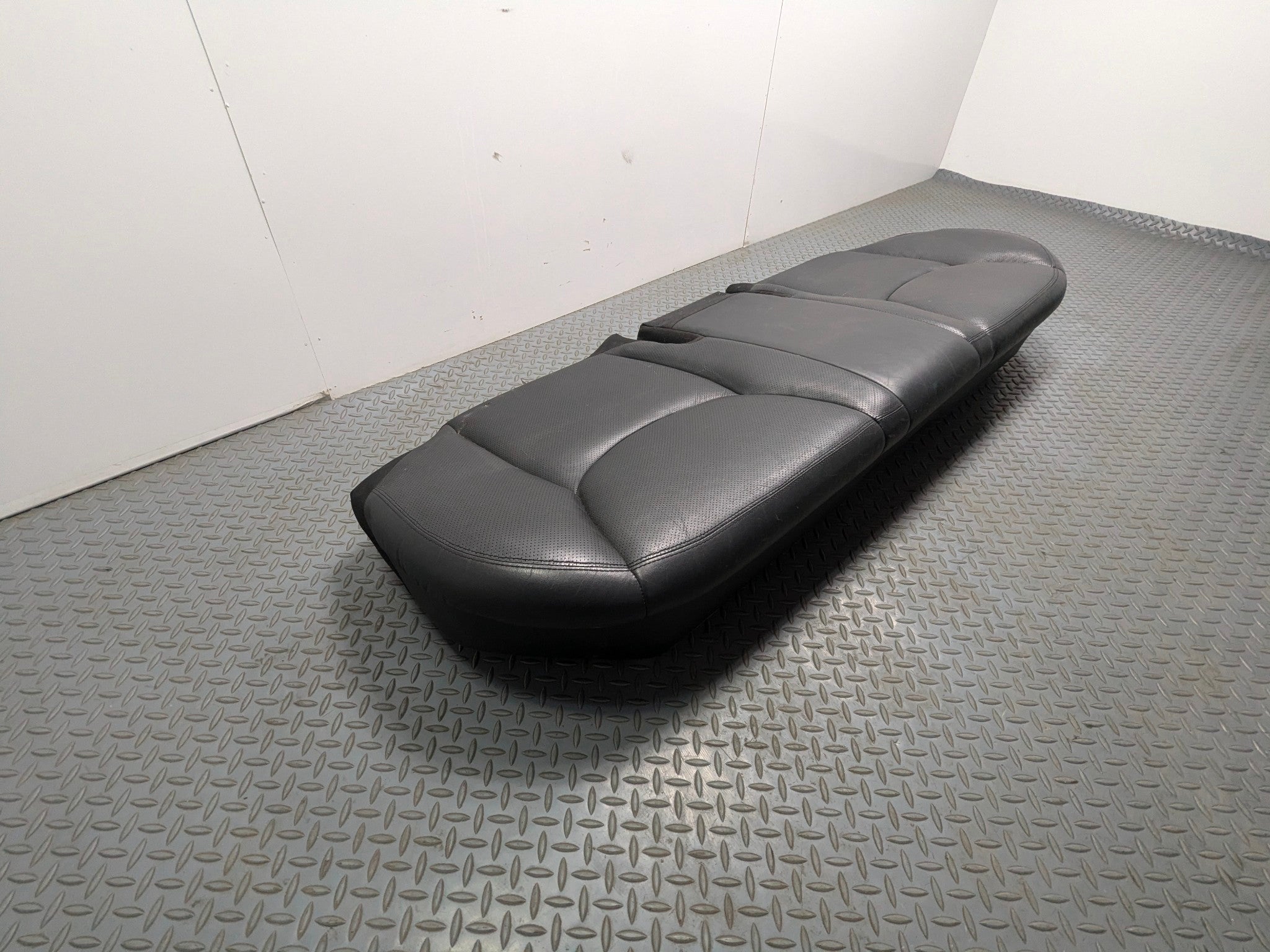1997 - 2005 MERCEDES-BENZ S500 OEM REAR LOWER SEAT CUSHION COVER ASSEMBLY BLACK