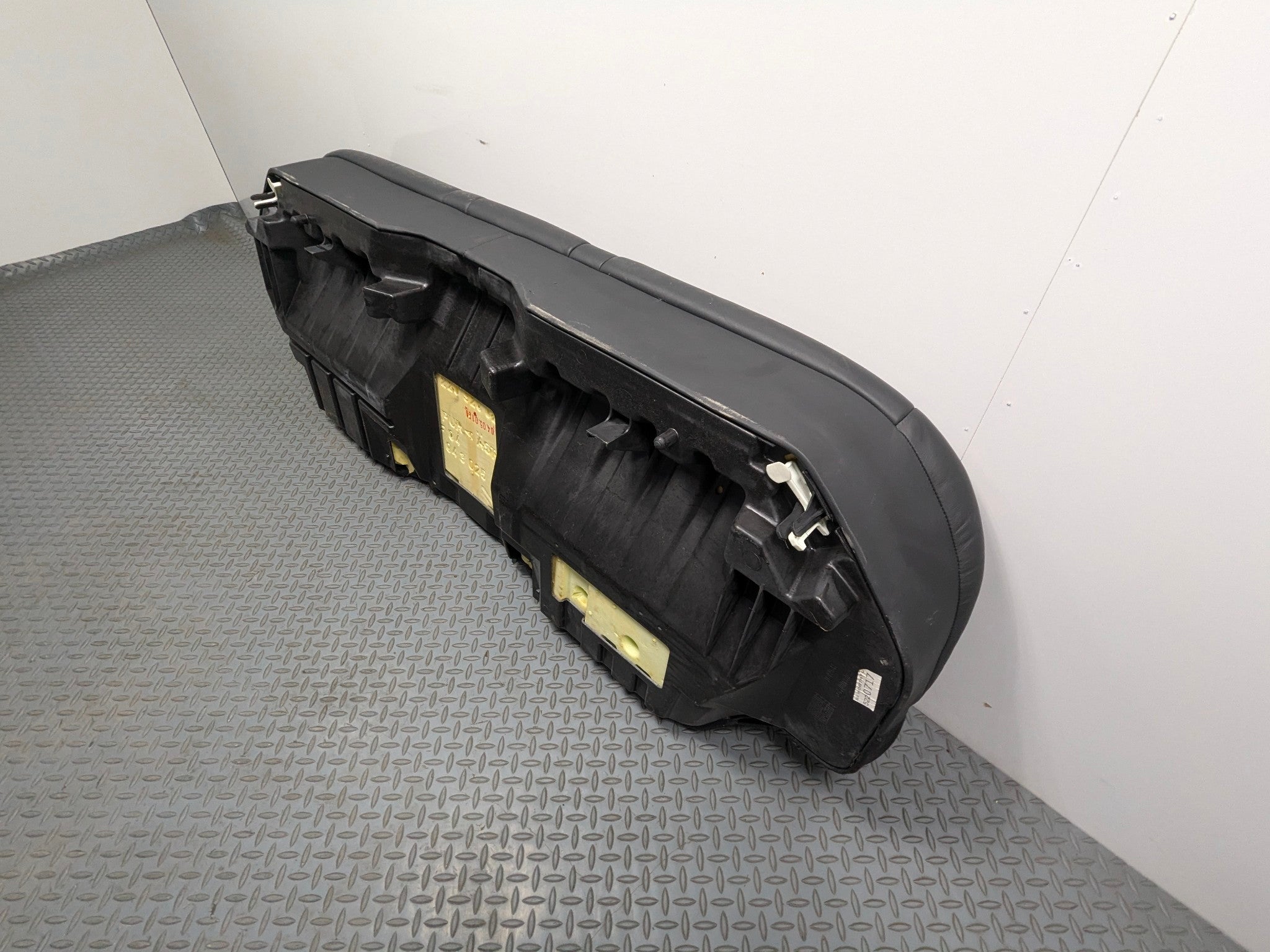 1997 - 2005 MERCEDES-BENZ S500 OEM REAR LOWER SEAT CUSHION COVER ASSEMBLY BLACK