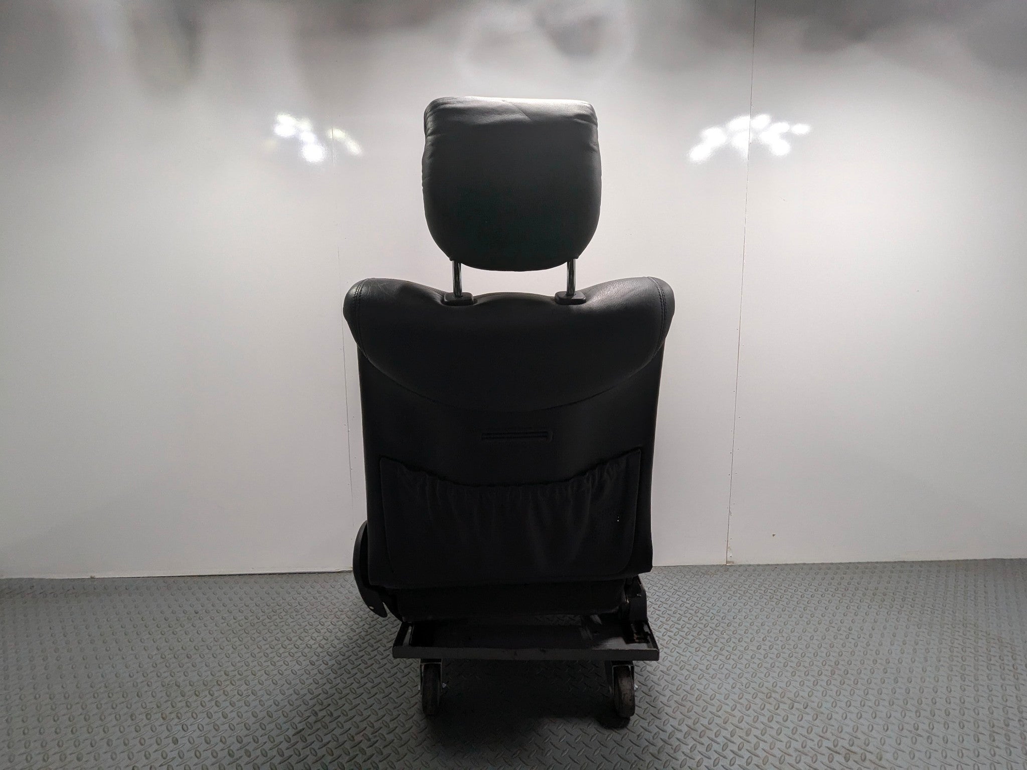 97 - 05 MERCEDES-BENZ S500 OEM SEAT WITH HEADREST BLACK LEATHER FRONT RIGHT SIDE