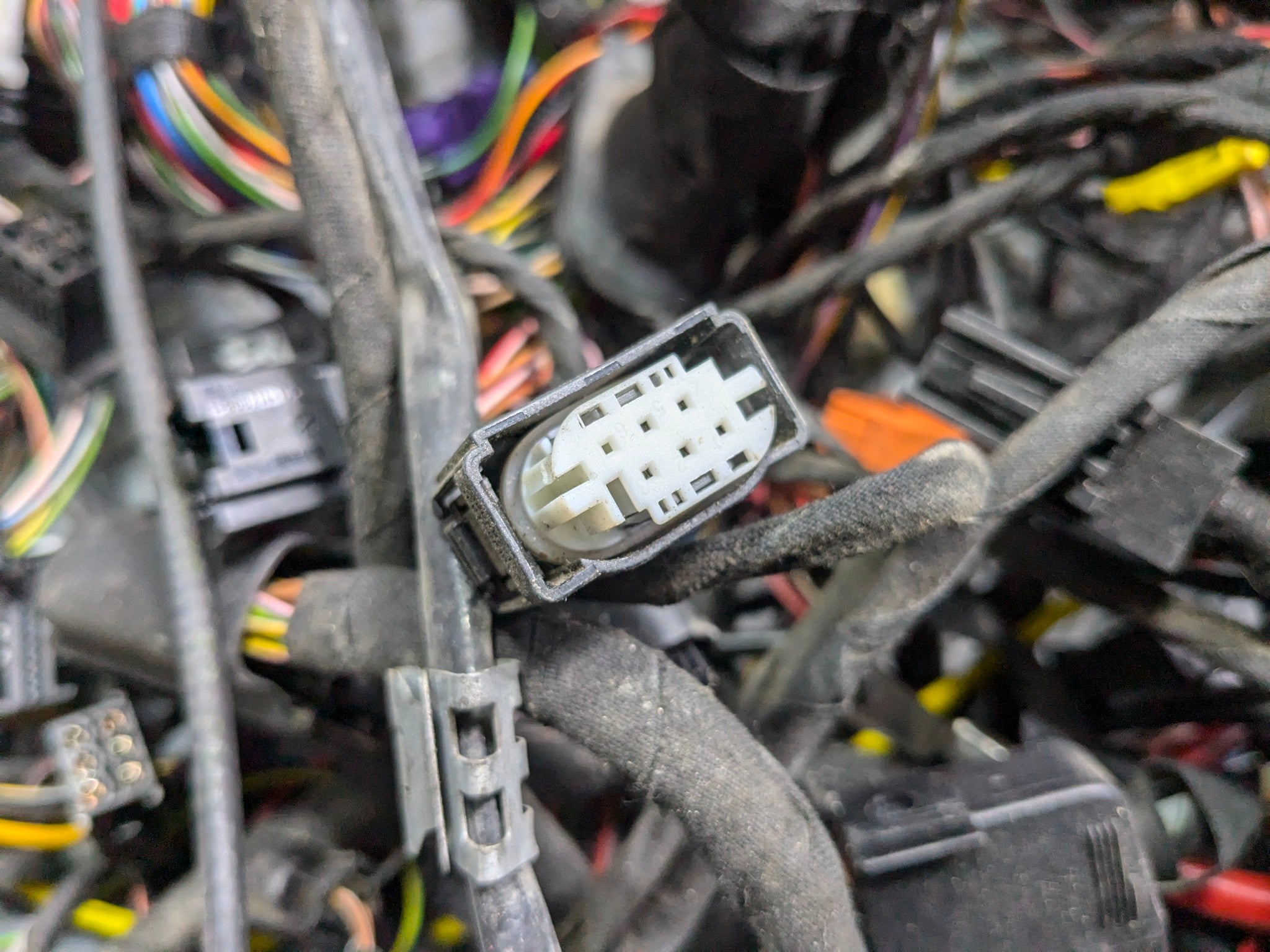 97 - 05 MERCEDES-BENZ S500 OEM INTERIOR BODY WIRE HARNESS CABLE AND CONNECTOR