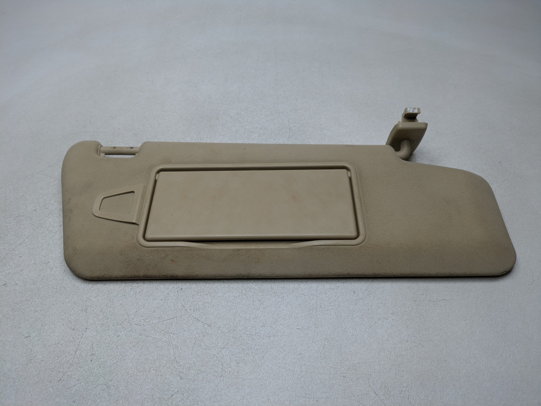 2012 - 2018 MERCEDES-BENZ CLS550 OEM SUN VISOR INTERIOR UPPER FRONT RIGHT SIDE