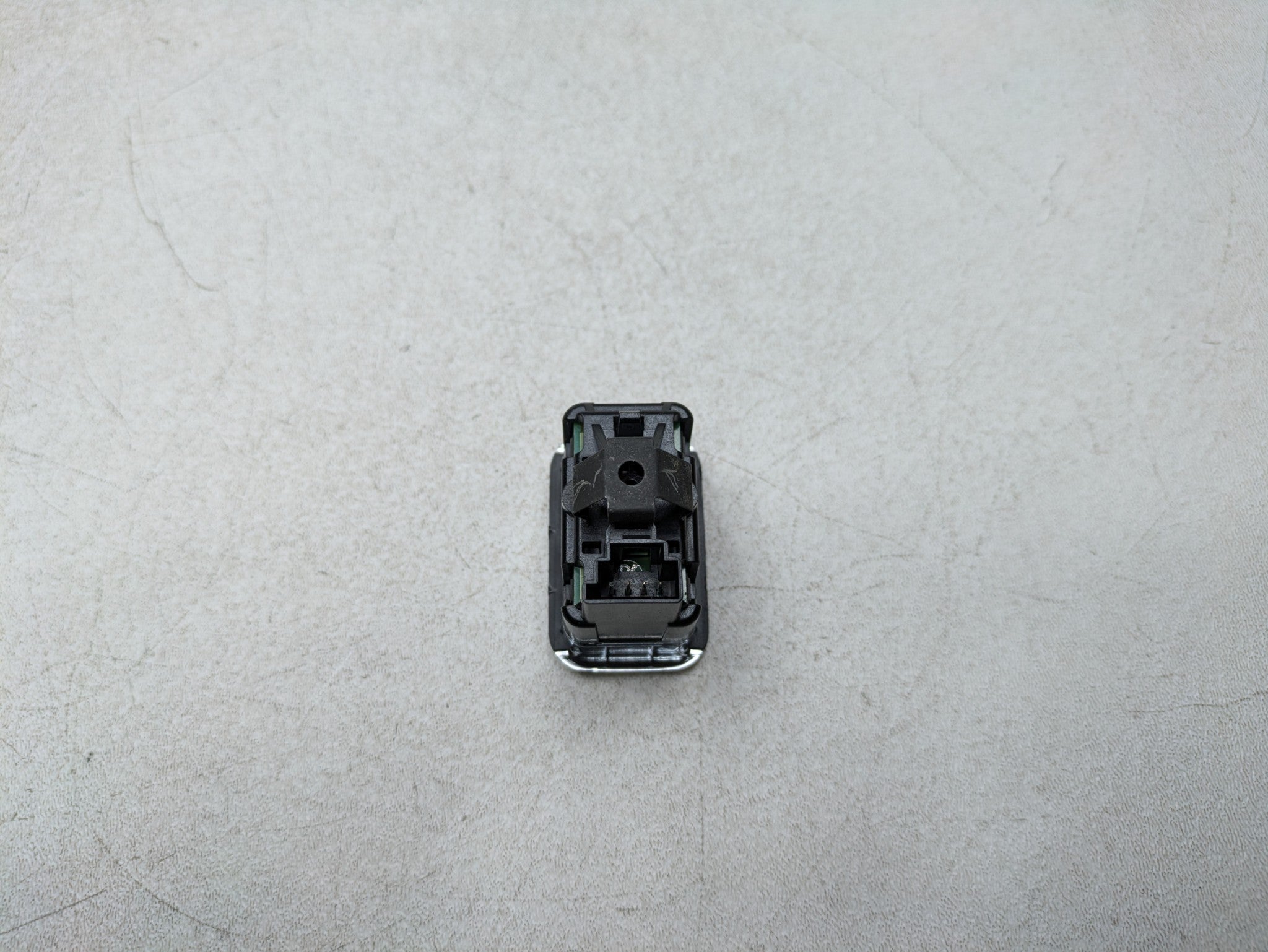 2012 - 2018 MERCEDES-BENZ CLS550 OEM DOOR WINDOW CONTROL SWITCH REAR RIGHT SIDE