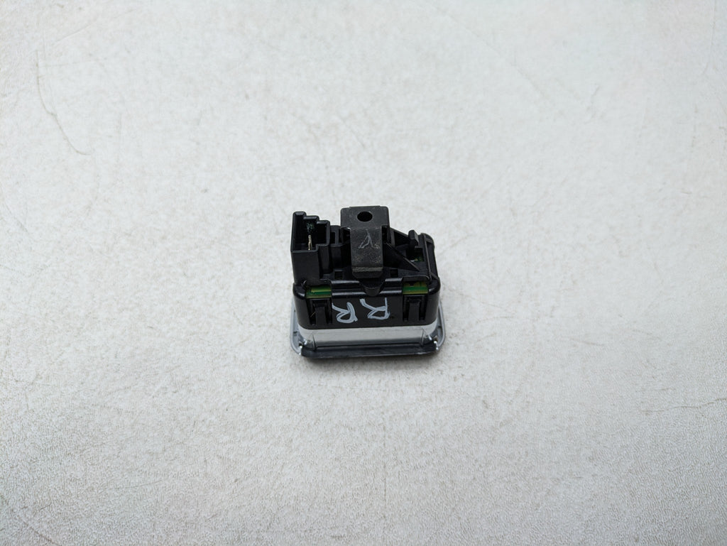 2012 - 2018 MERCEDES-BENZ CLS550 OEM DOOR WINDOW CONTROL SWITCH REAR RIGHT SIDE