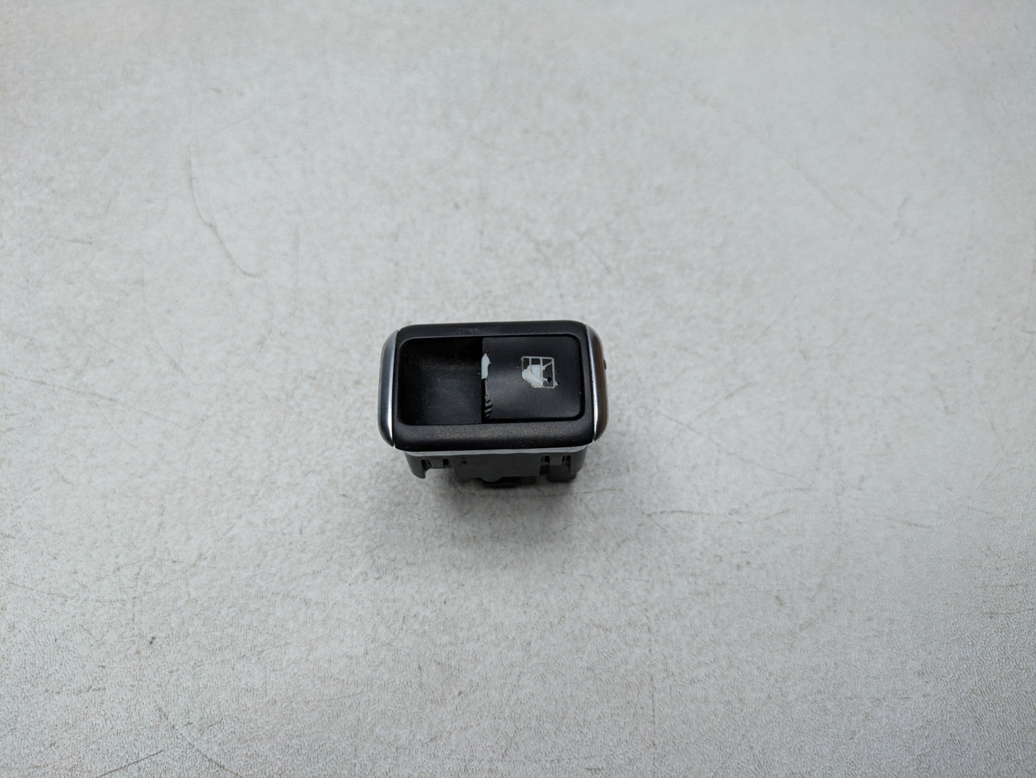 2012 - 2018 MERCEDES-BENZ CLS550 OEM DOOR WINDOW CONTROL SWITCH FRONT RIGHT SIDE