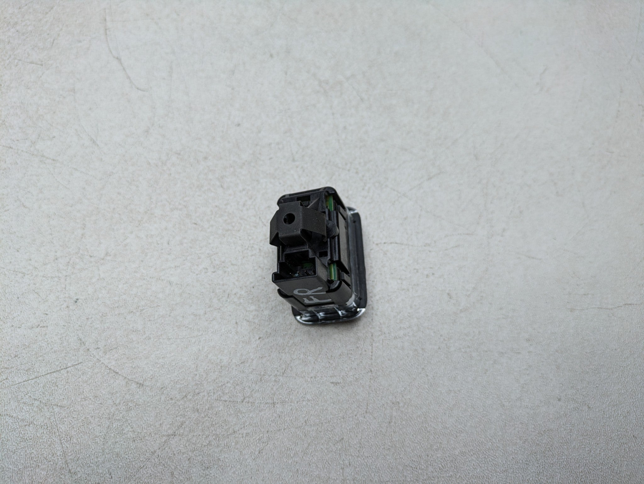 2012 - 2018 MERCEDES-BENZ CLS550 OEM DOOR WINDOW CONTROL SWITCH FRONT RIGHT SIDE
