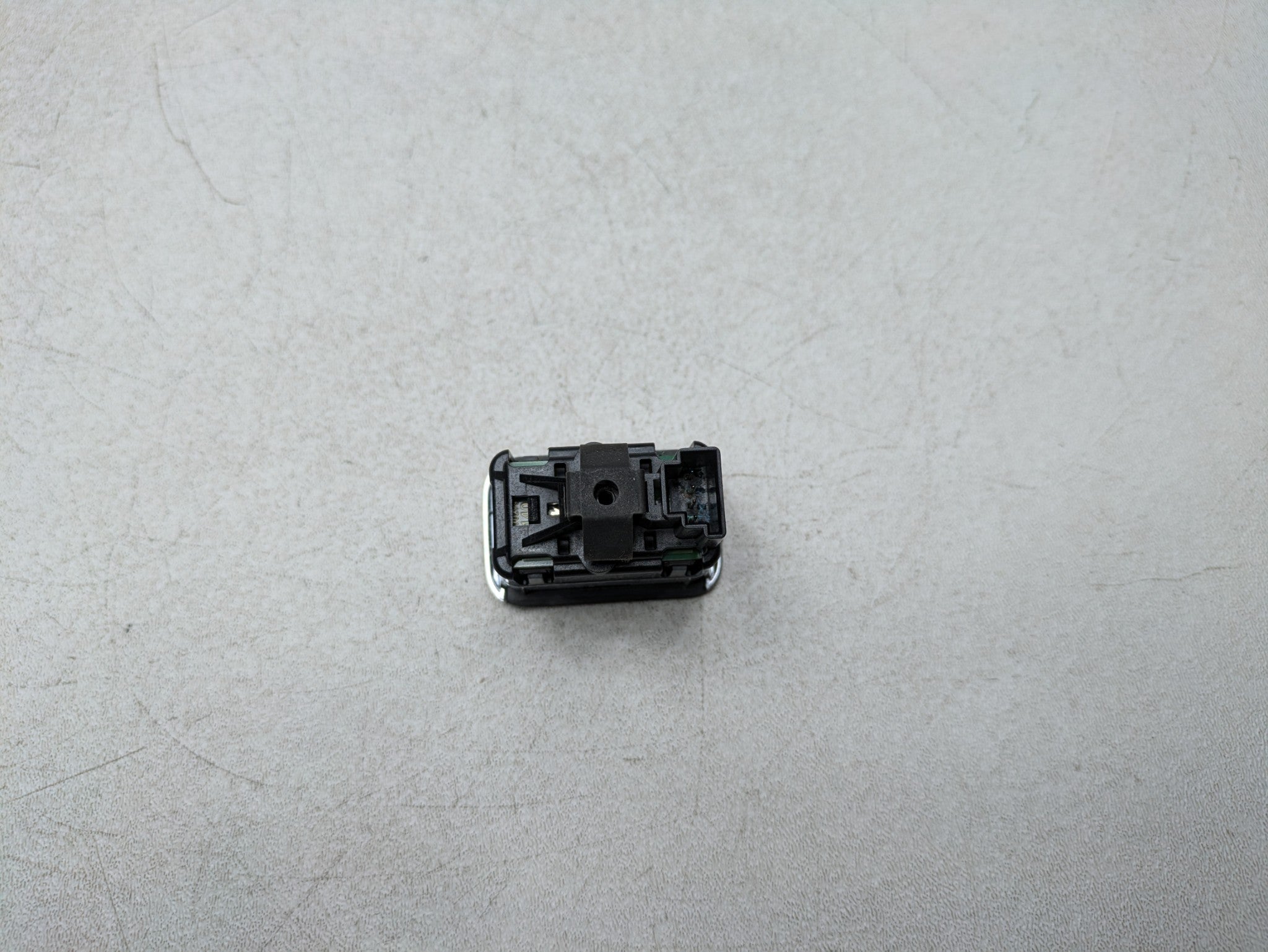 2012 - 2018 MERCEDES-BENZ CLS550 OEM DOOR WINDOW CONTROL SWITCH FRONT RIGHT SIDE
