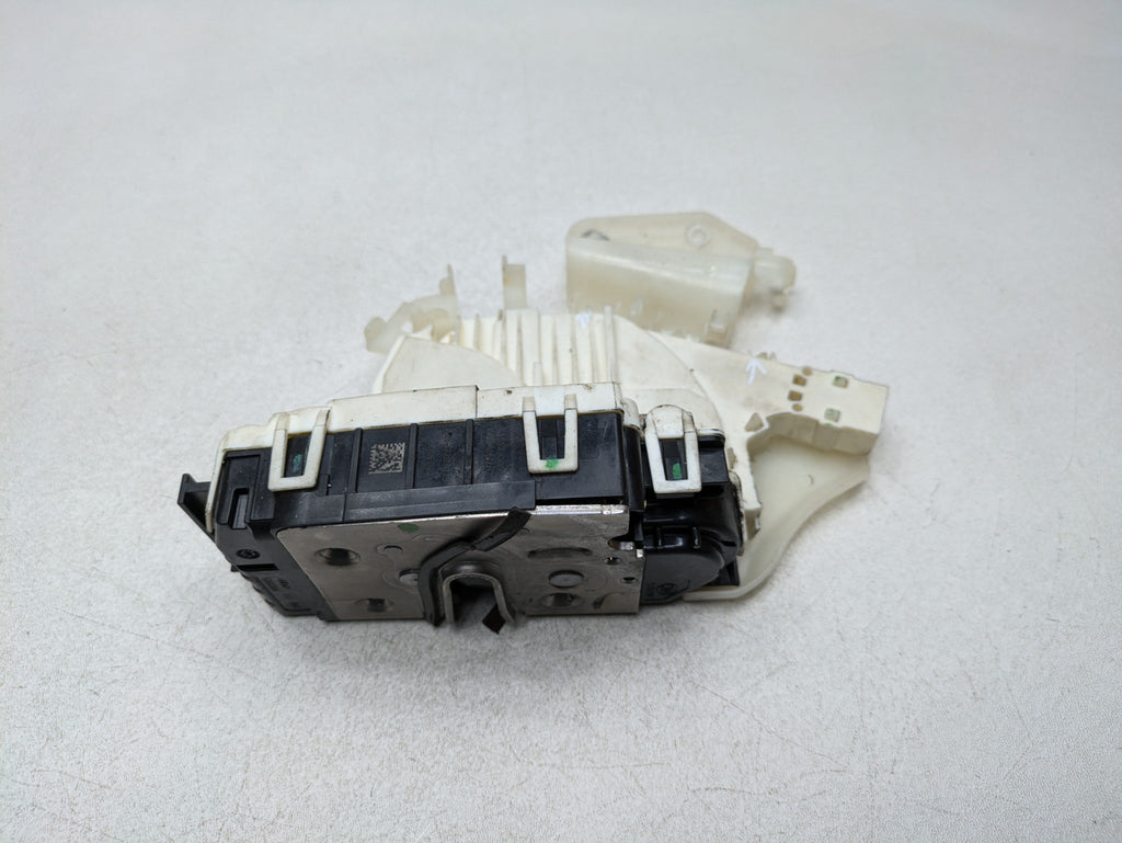 2012 - 2018 MERCEDES-BENZ CLS550 OEM DOOR LATCH LOCK ACTUATOR FRONT RIGHT SIDE