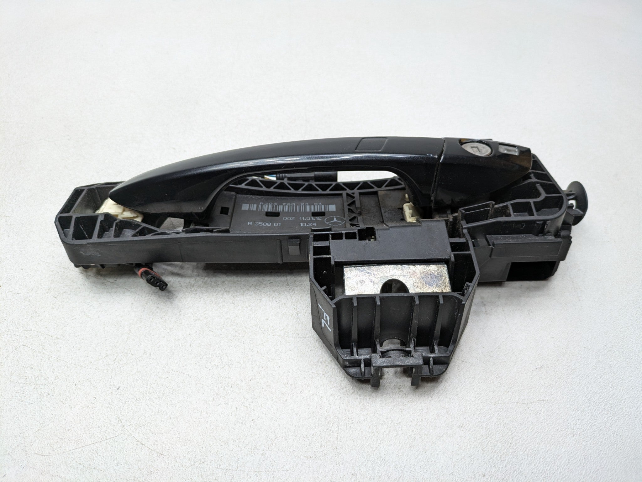2012 - 2018 MERCEDES-BENZ CLS550 OEM EXTERIOR DOOR HANDLE FRONT LEFT SIDE BLACK