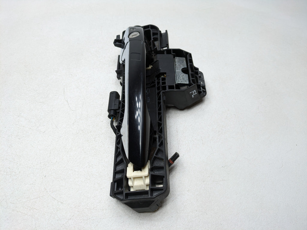 2012 - 2018 MERCEDES-BENZ CLS550 OEM EXTERIOR DOOR HANDLE FRONT LEFT SIDE BLACK
