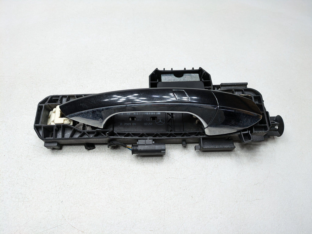 2012 - 2018 MERCEDES-BENZ CLS550 OEM EXTERIOR DOOR HANDLE FRONT RIGHT SIDE BLACK