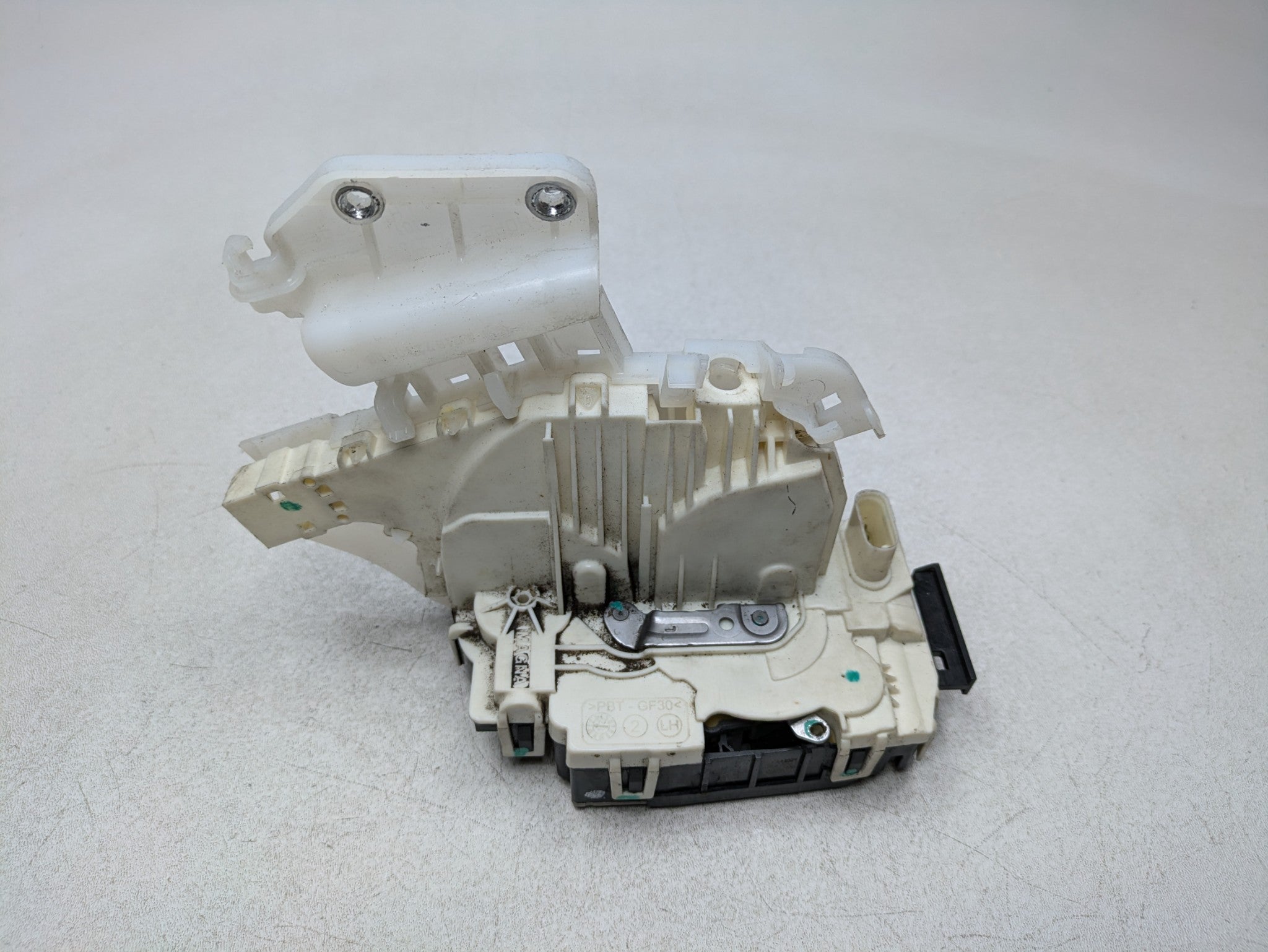 2012 - 2018 MERCEDES-BENZ CLS550 OEM DOOR LATCH LOCK ACTUATOR FRONT LEFT SIDE