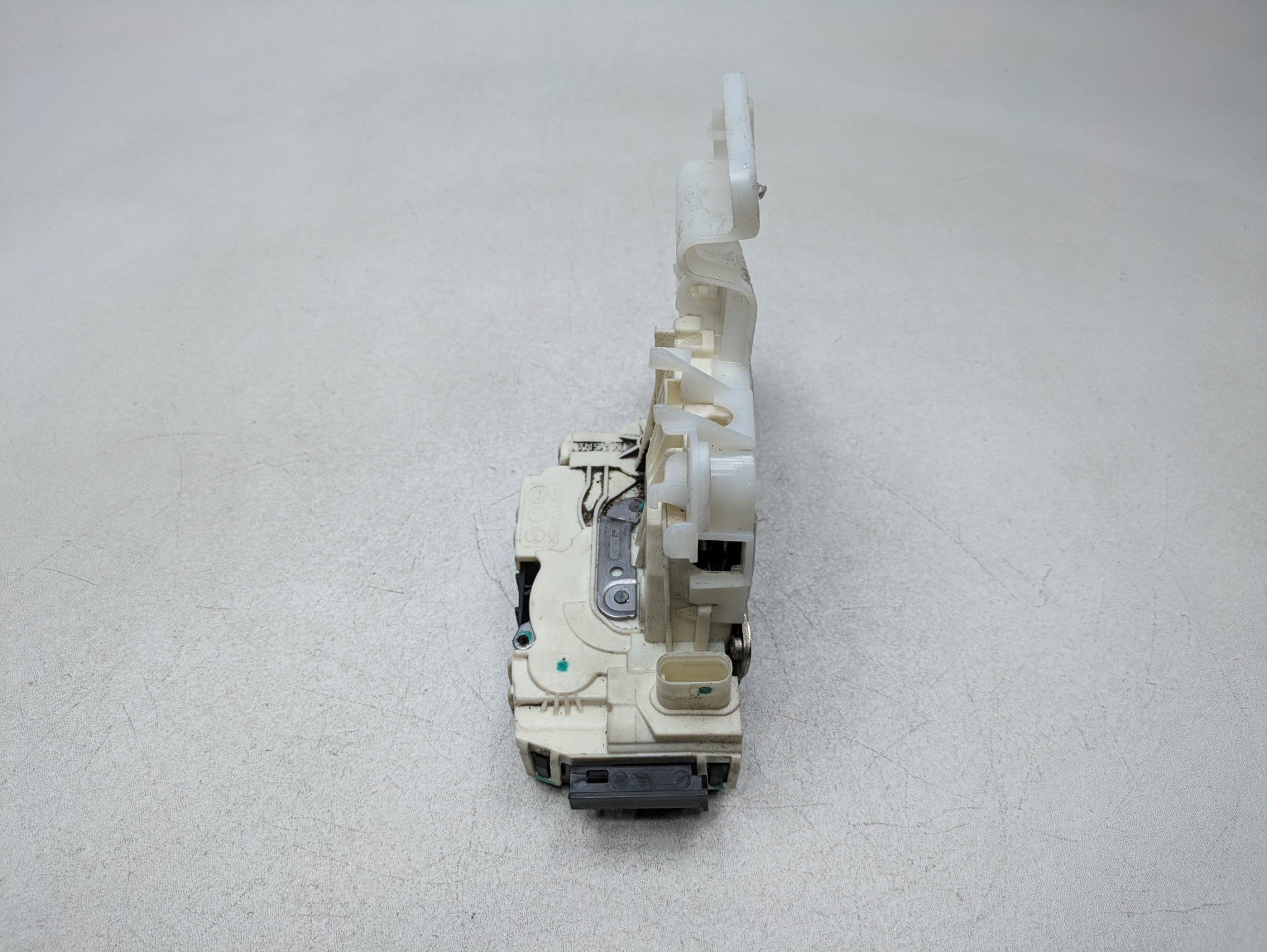 2012 - 2018 MERCEDES-BENZ CLS550 OEM DOOR LATCH LOCK ACTUATOR FRONT LEFT SIDE