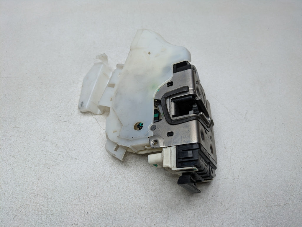2012 - 2018 MERCEDES-BENZ CLS550 OEM DOOR LATCH LOCK ACTUATOR FRONT LEFT SIDE
