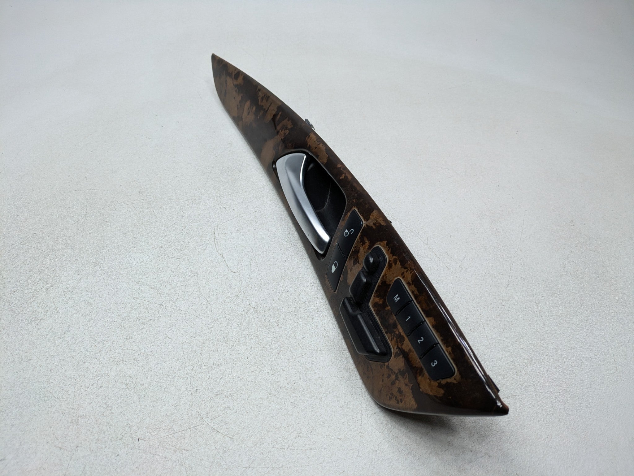 2012 - 2018 MERCEDES-BENZ CLS550 OEM INTERIOR DOOR HANDLE FRONT LEFT DRIVER SIDE
