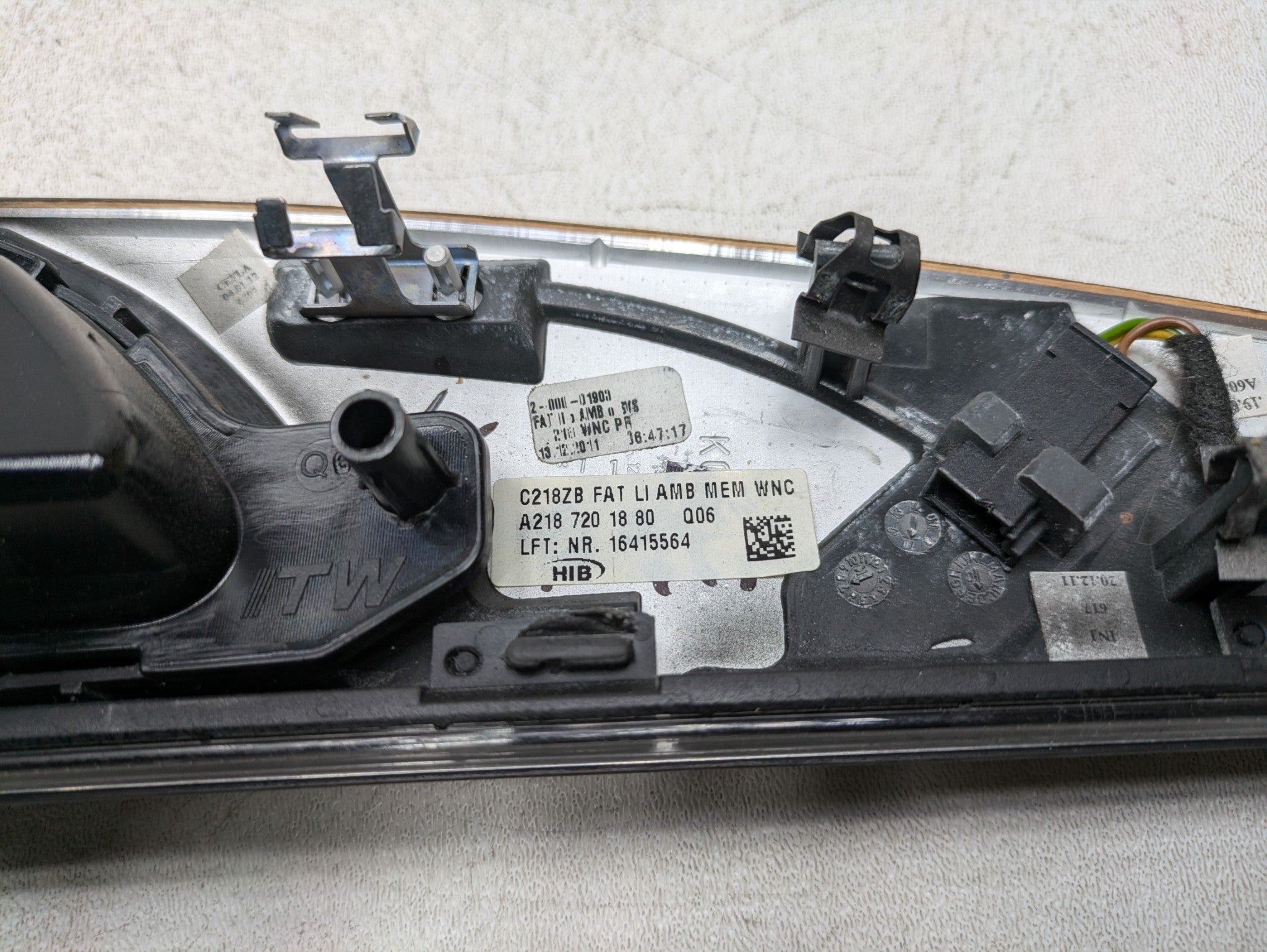 2012 - 2018 MERCEDES-BENZ CLS550 OEM INTERIOR DOOR HANDLE FRONT LEFT DRIVER SIDE