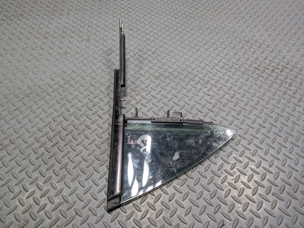 2012 - 2018 MERCEDES-BENZ CLS550 OEM VENT WINDOW GLASS REAR LEFT DRIVER SIDE