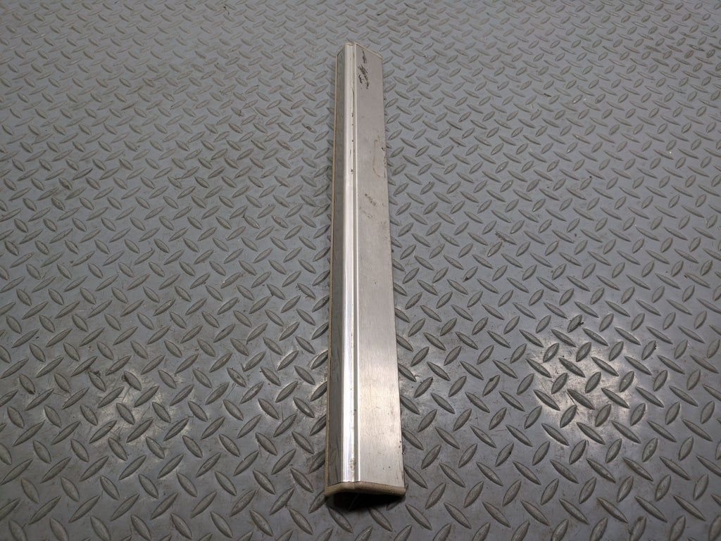 2012 - 2018 MERCEDES-BENZ CLS550 OEM DOOR SCUFF SILL STEP PLATE FRONT RIGHT SIDE