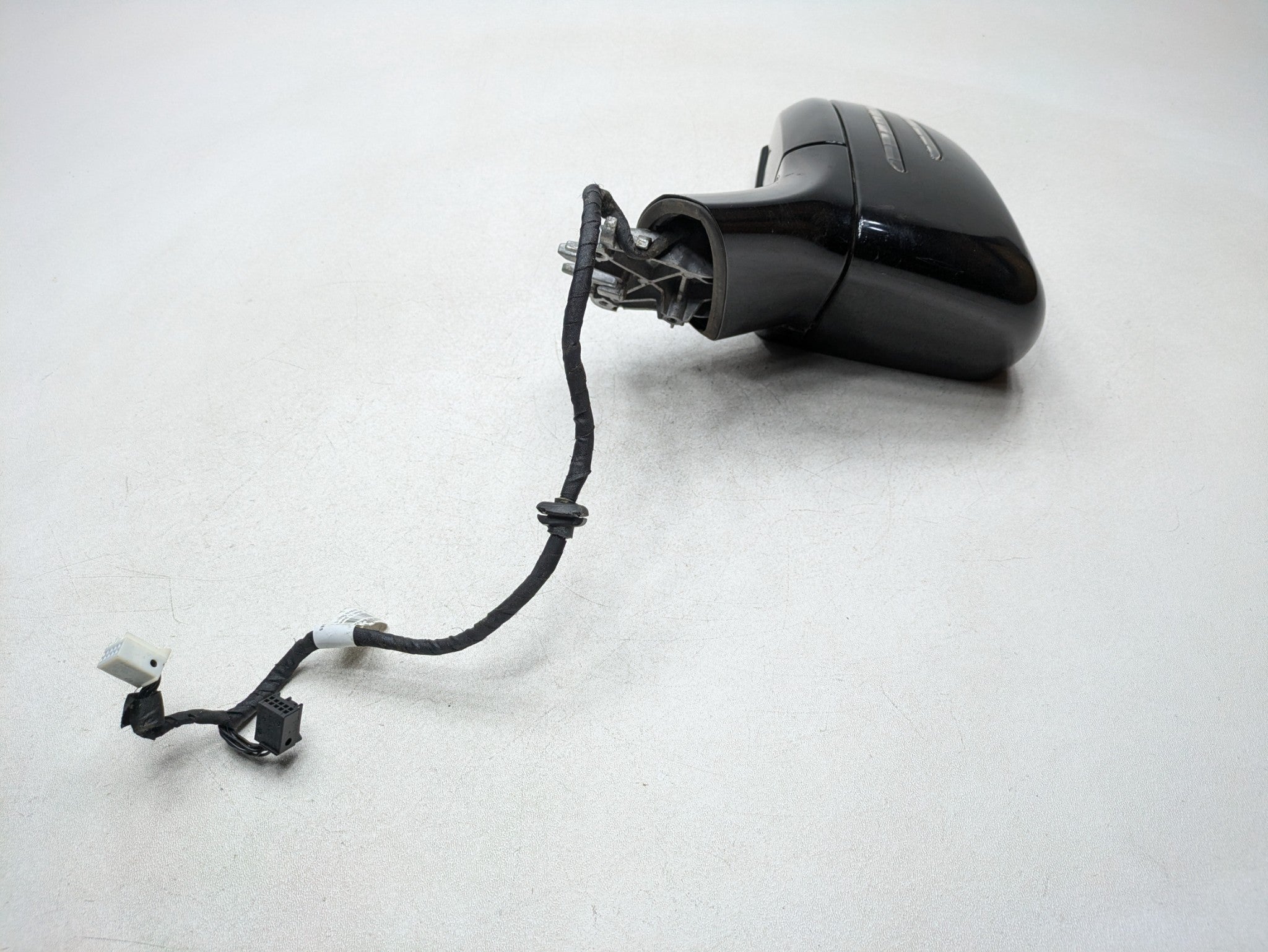 2012 - 2018 MERCEDES-BENZ CLS550 OEM SIDE VIEW MIRROR FRONT RIGHT PASSENGER SIDE