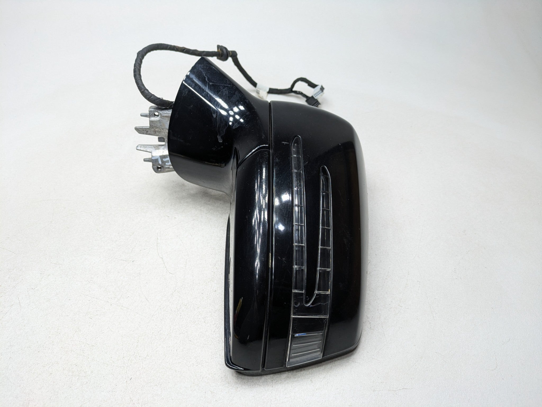 2012 - 2018 MERCEDES-BENZ CLS550 OEM SIDE VIEW MIRROR FRONT LEFT DRIVER SIDE