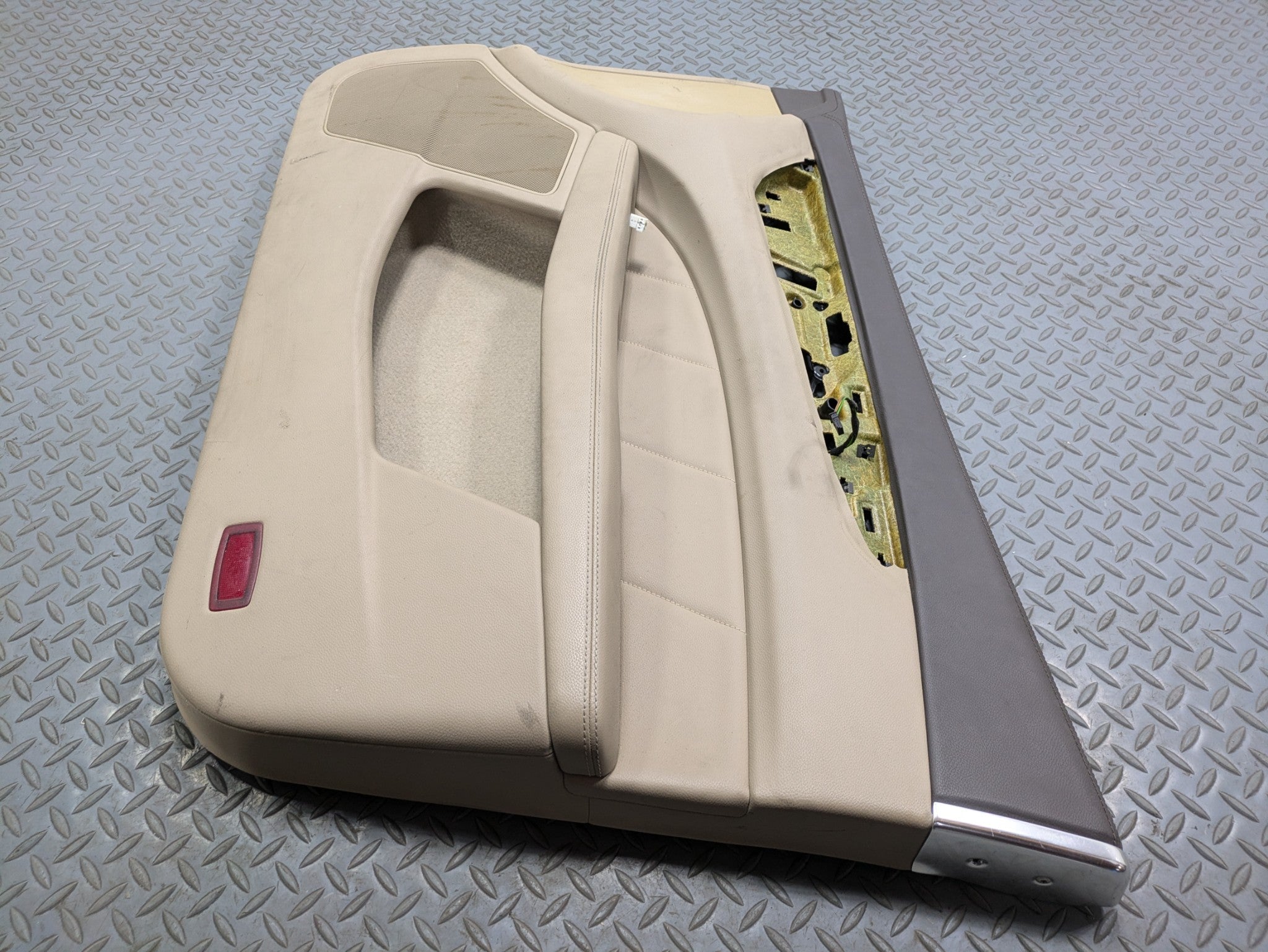 2012 - 2018 MERCEDES-BENZ CLS550 OEM INTERIOR DOOR TRIM PANEL FRONT RIGHT SIDE