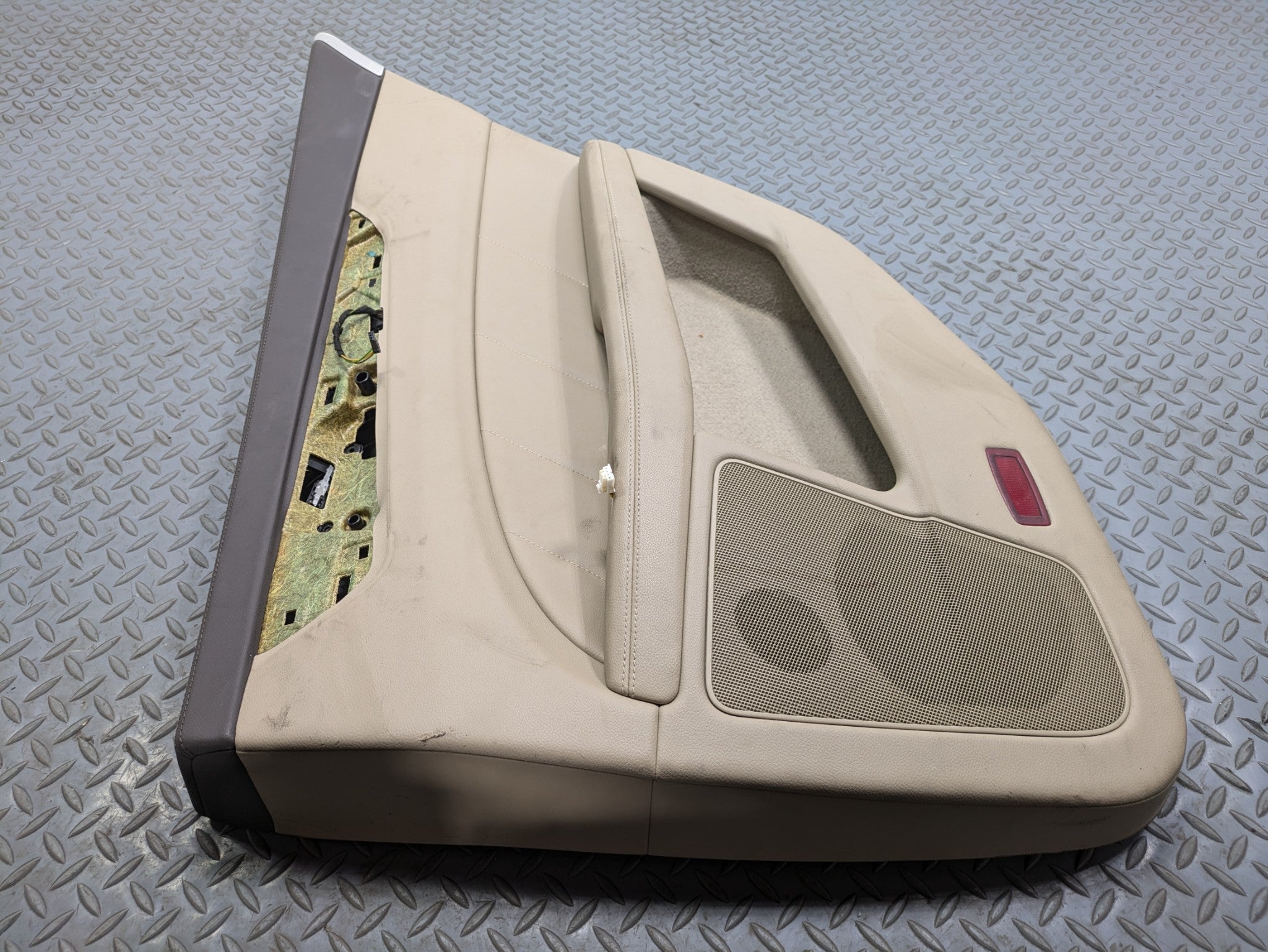 2012 - 2018 MERCEDES-BENZ CLS550 OEM INTERIOR DOOR TRIM PANEL REAR RIGHT SIDE