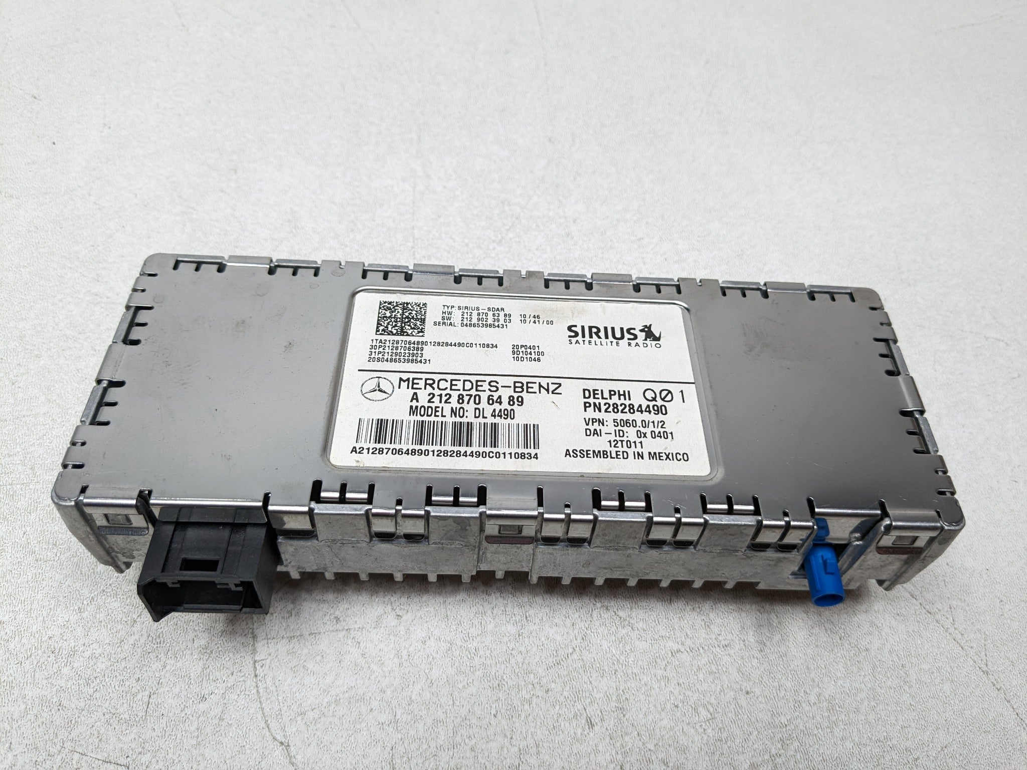 2012 - 2018 MERCEDES-BENZ CLS550 OEM SIRIUS SATELLITE RADIO CONTROL MODULE UNIT