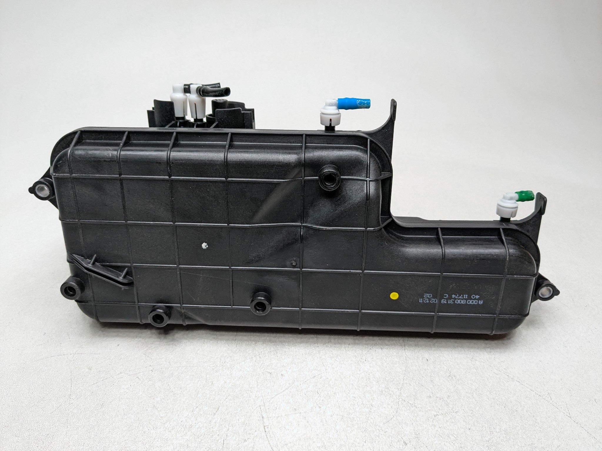 2012 - 2018 MERCEDES-BENZ CLS550 OEM SEAT VACUUM PUMP RESERVOIR TANK