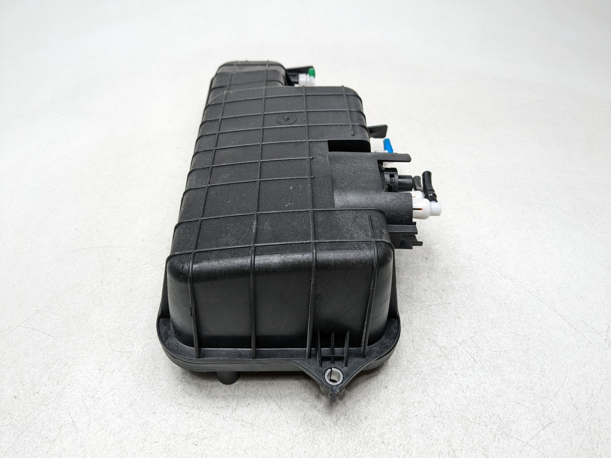 2012 - 2018 MERCEDES-BENZ CLS550 OEM SEAT VACUUM PUMP RESERVOIR TANK