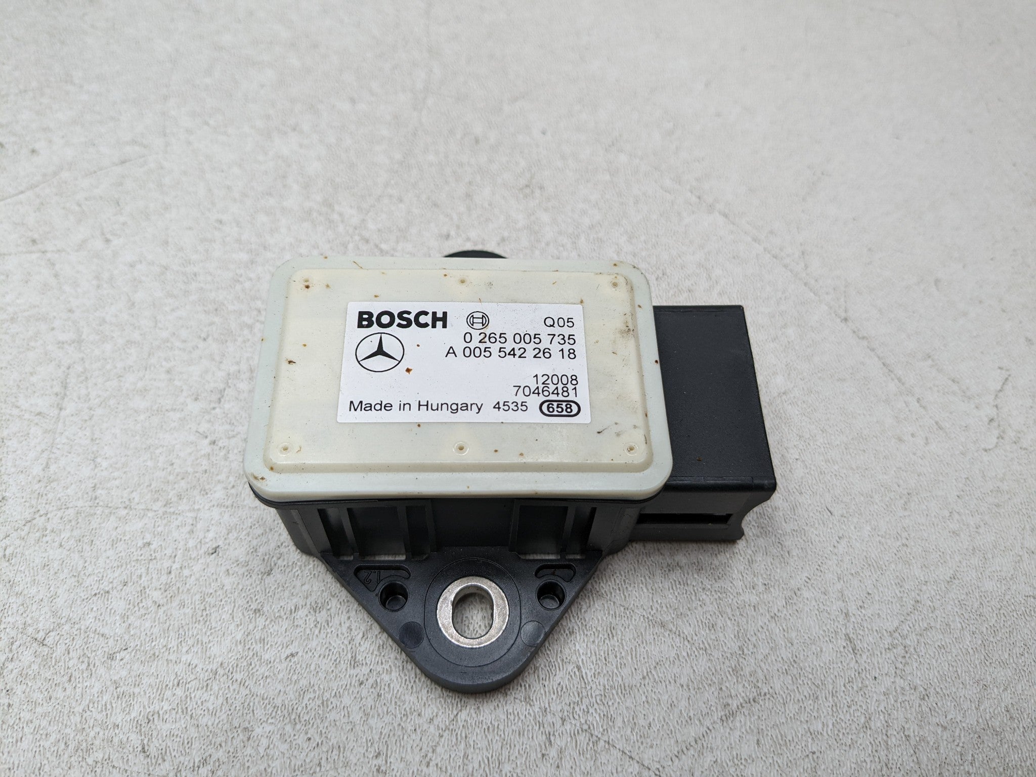 2012 - 2018 MERCEDES-BENZ CLS550 OEM ACCELERATION YAW RATE SENSOR CONTROL MODULE