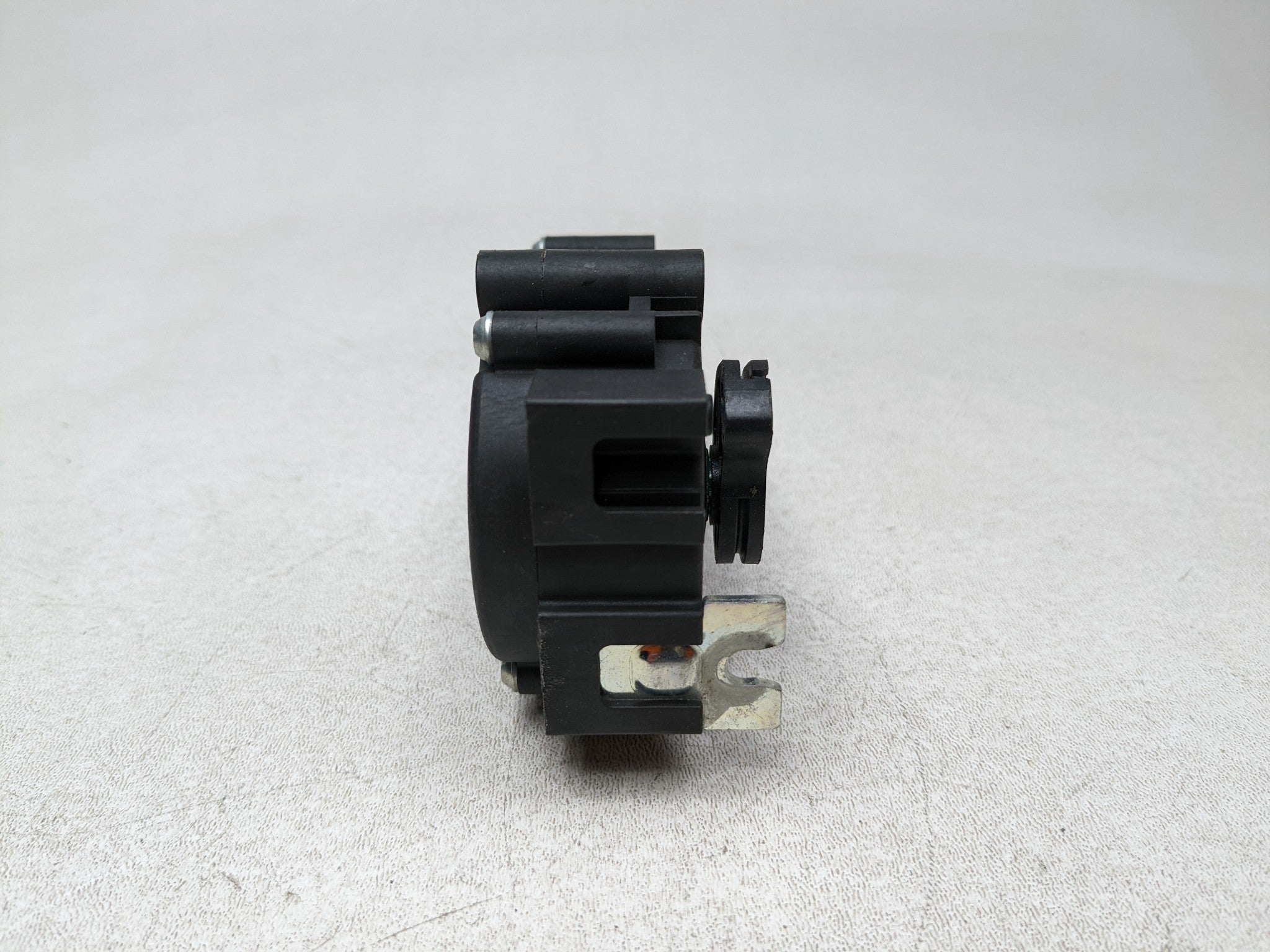 2012 - 2018 MERCEDES-BENZ CLS550 OEM TAILGATE TRUNK LID LOCK LATCH ACTUATOR REAR