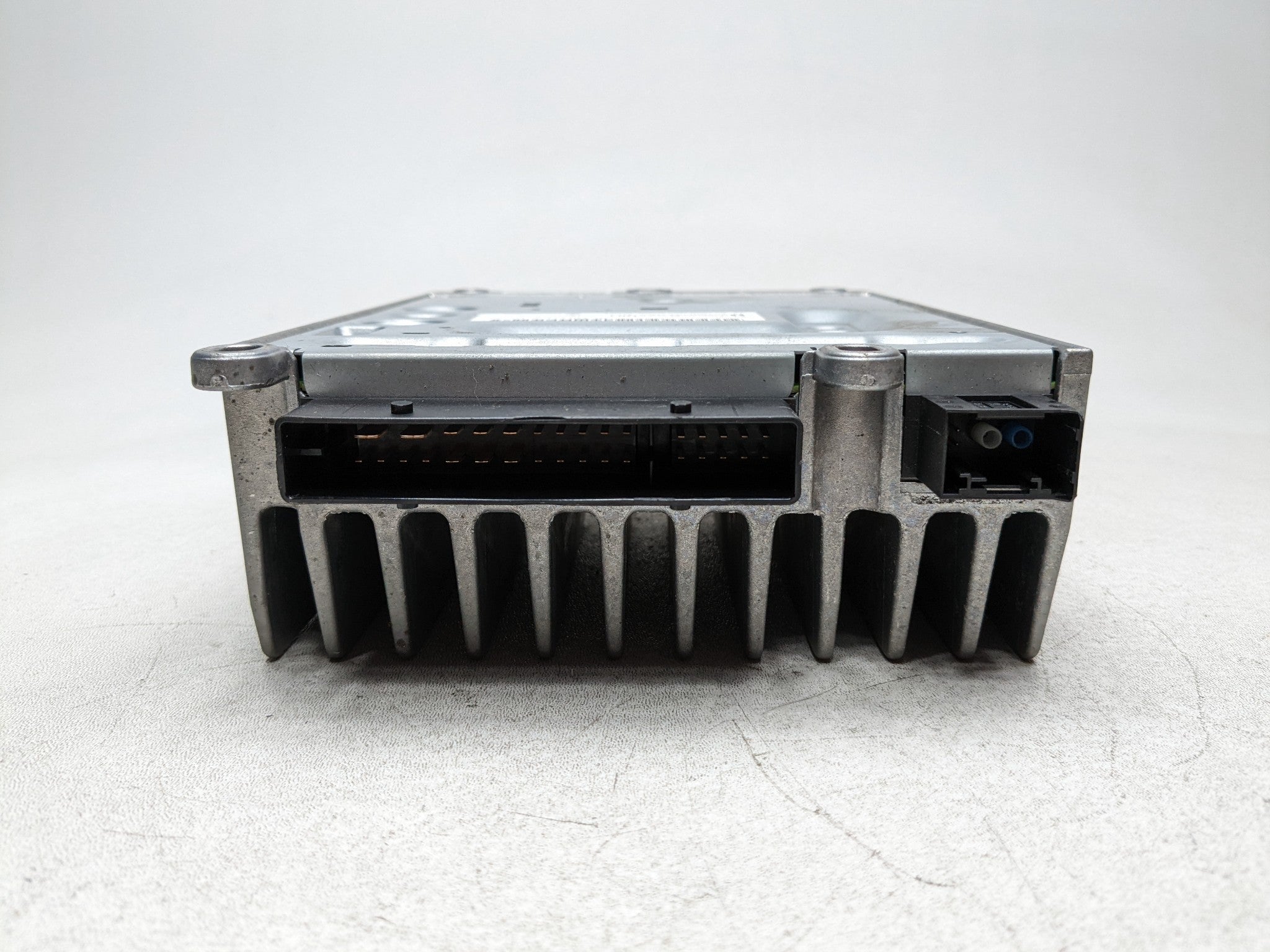 2012 - 2018 MERCEDES-BENZ CLS550 OEM HARMAN BECKER RADIO AUDIO AMPLIFIER UNIT