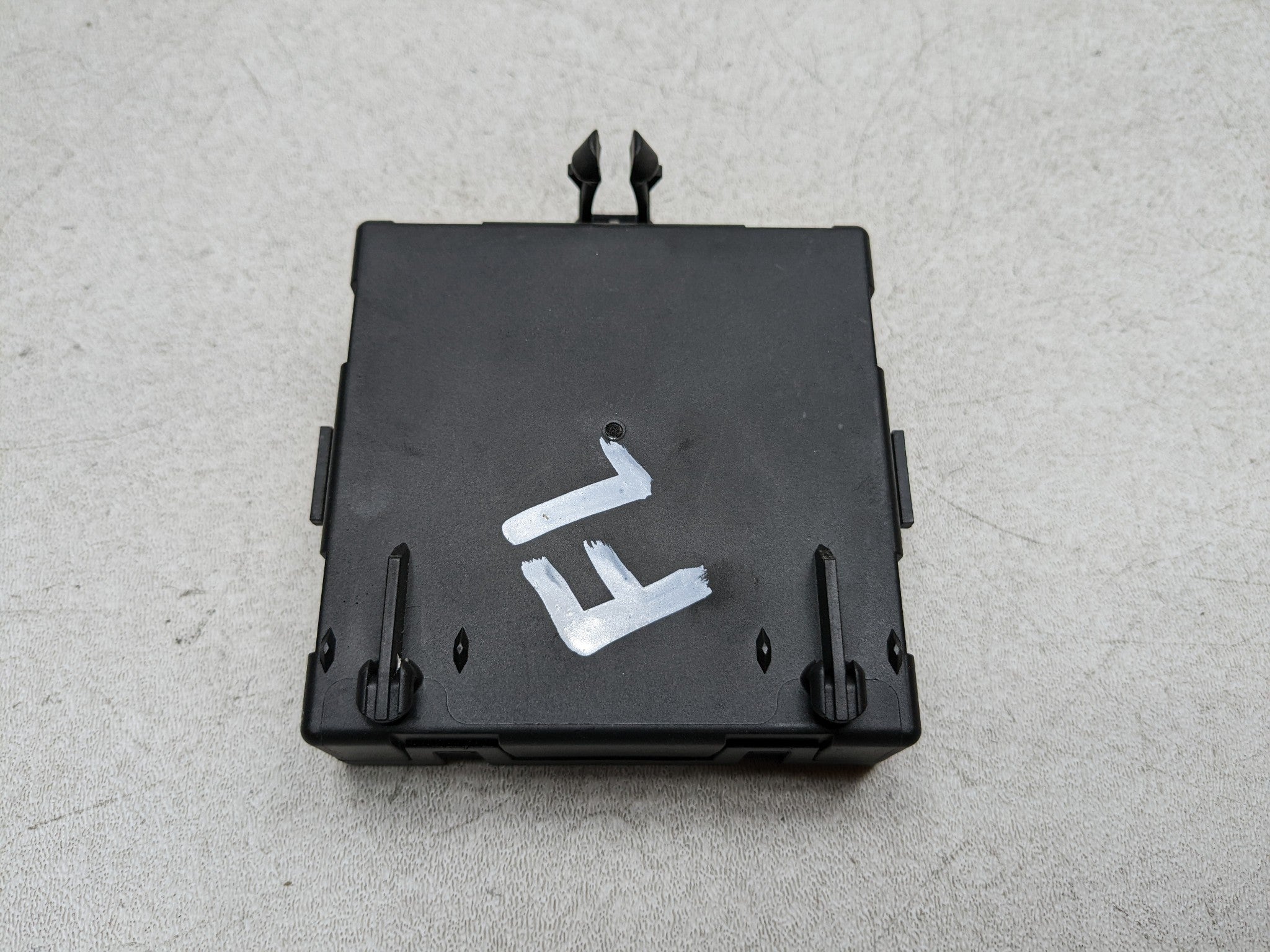 2012 - 2018 MERCEDES-BENZ CLS550 OEM DOOR CONTROL MODULE FRONT LEFT DRIVER SIDE