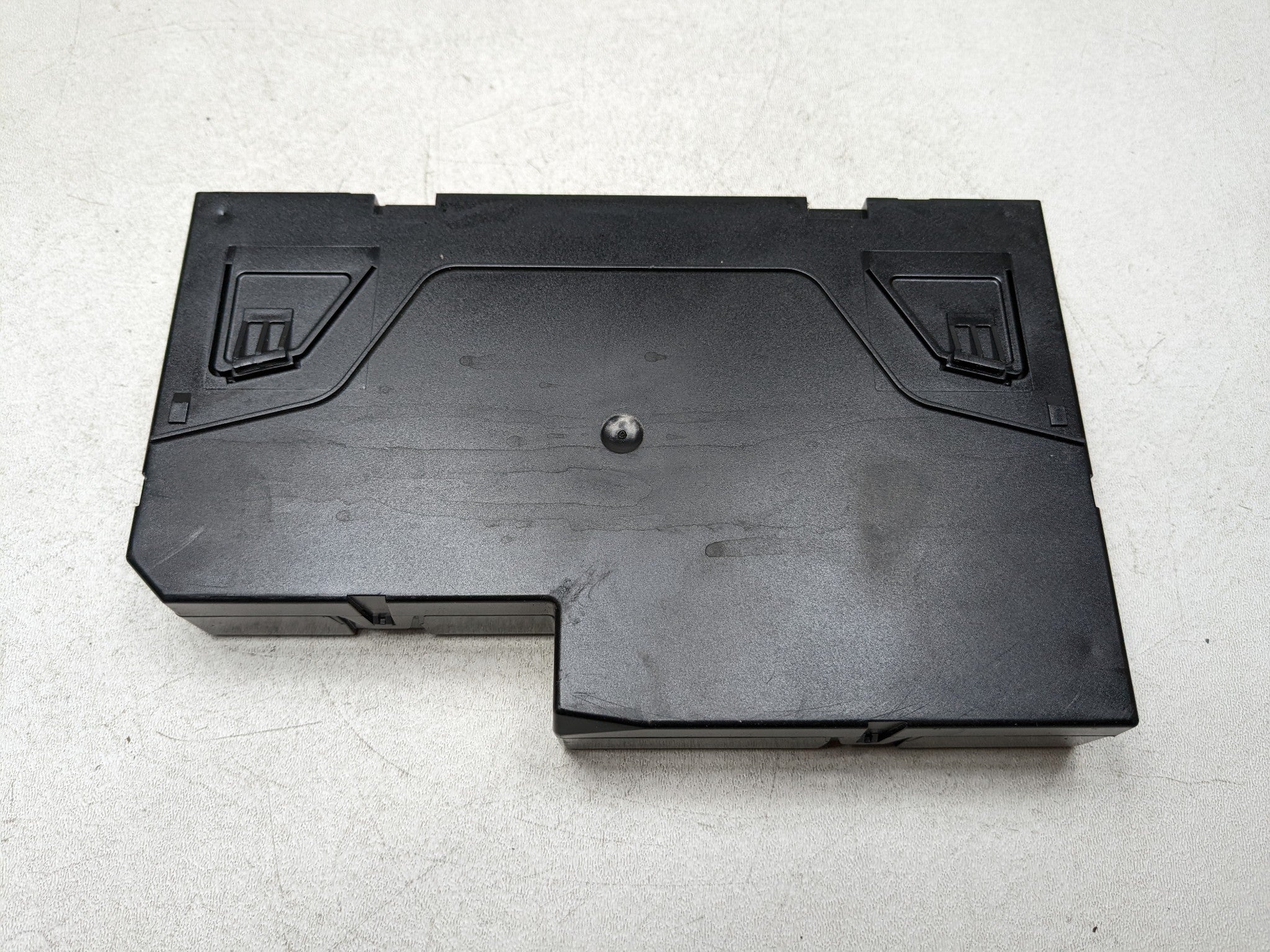 2012 - 2018 MERCEDES-BENZ CLS550 OEM REAR SAM RELAY FUSE BOX MODULE UNIT