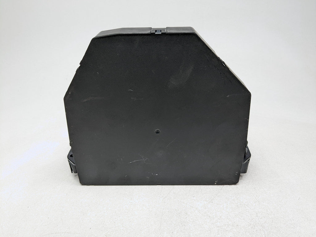 2012 - 2018 MERCEDES-BENZ CLS550 OEM FRONT SAM MODULE RELAY FUSE BOX